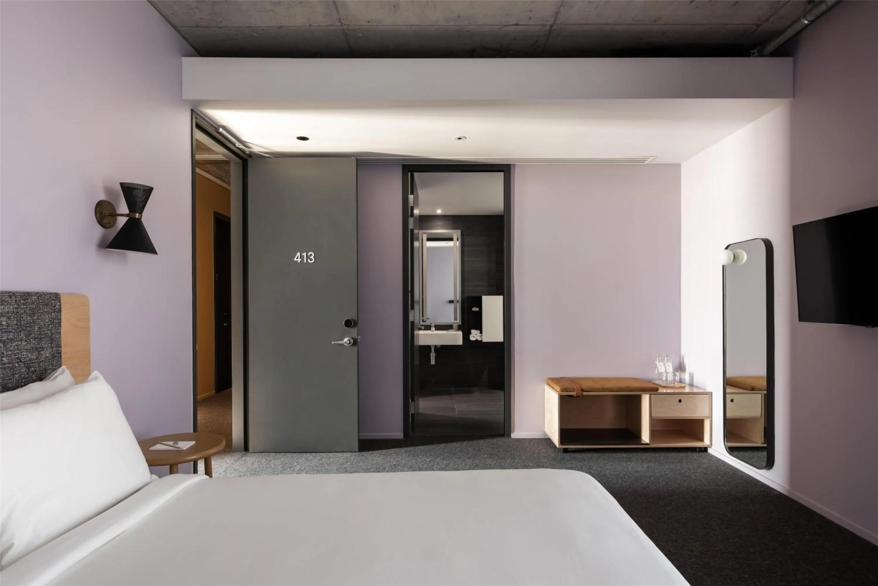 Bathroom, Bed in Alex Hotel