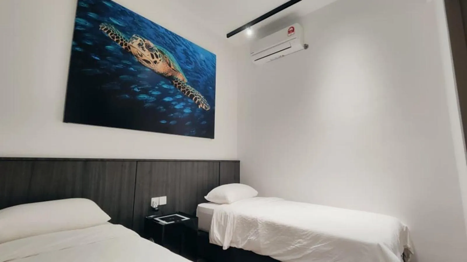 Bed in Bay Win La,mer Butik