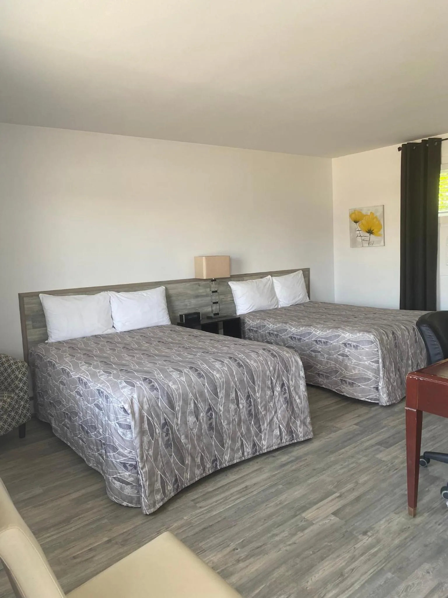 Bed in Motel Centre-Ville