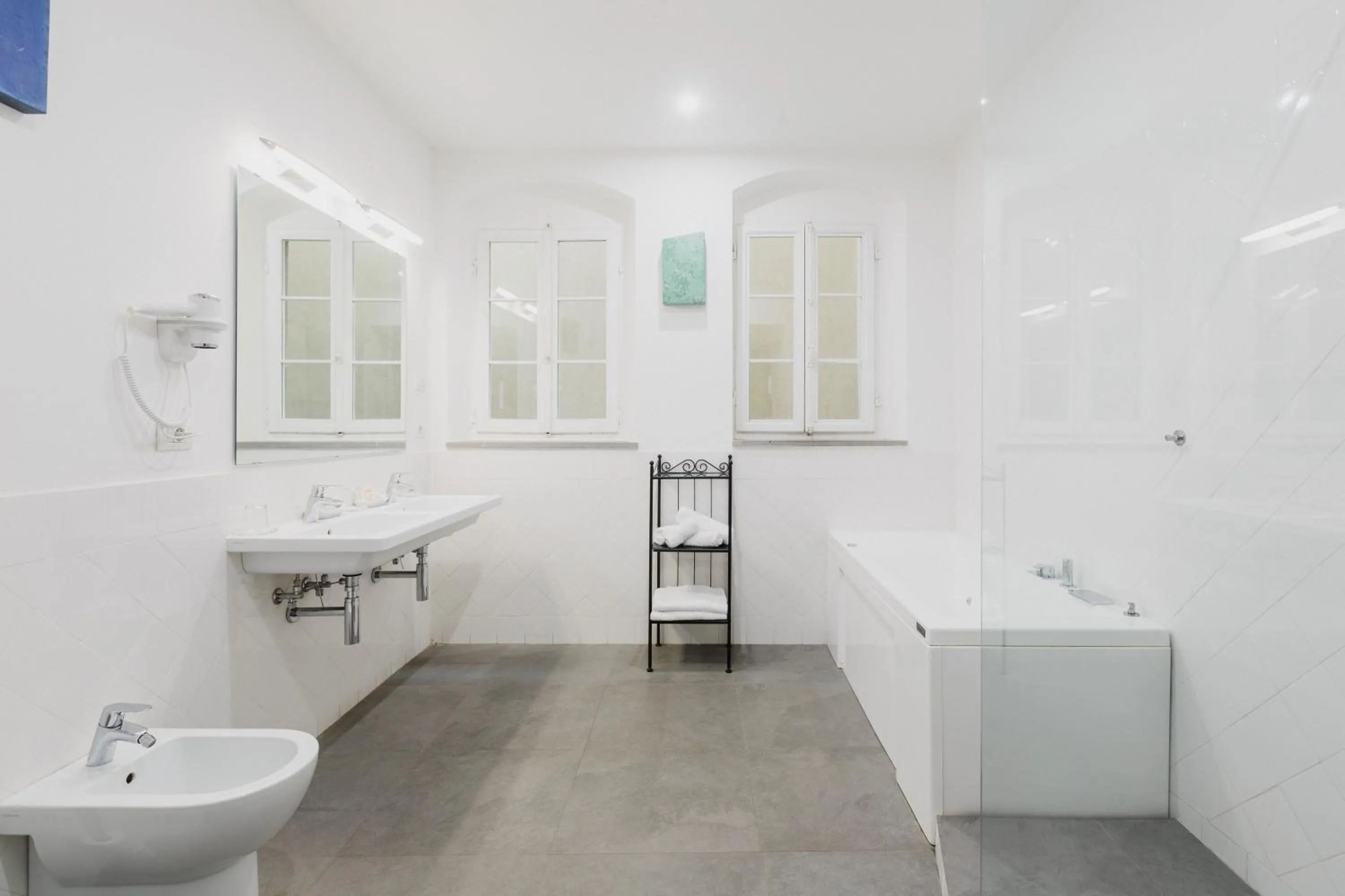 Shower in The Artists' Palace Florence