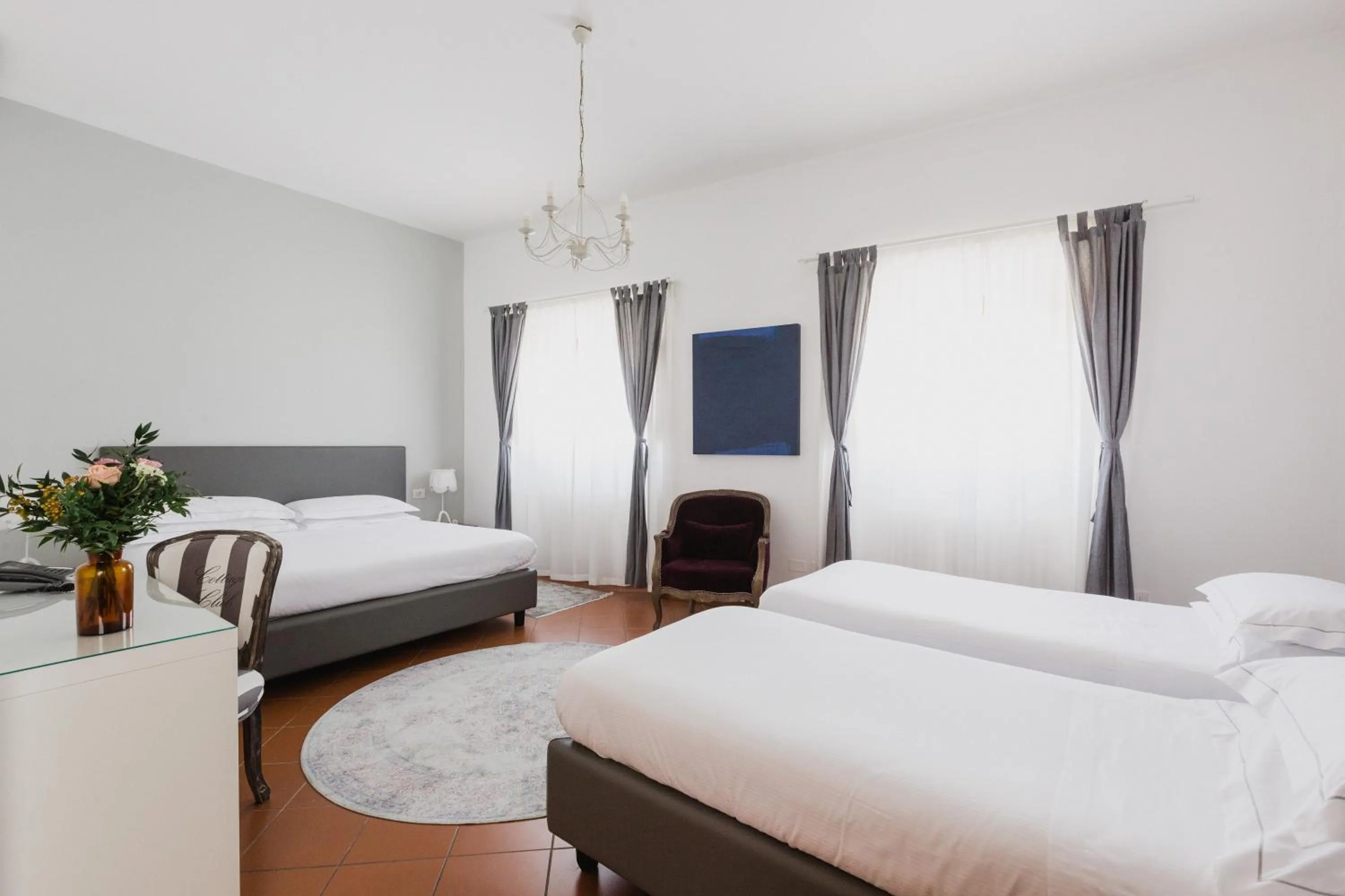 Bed in The Artists' Palace Florence