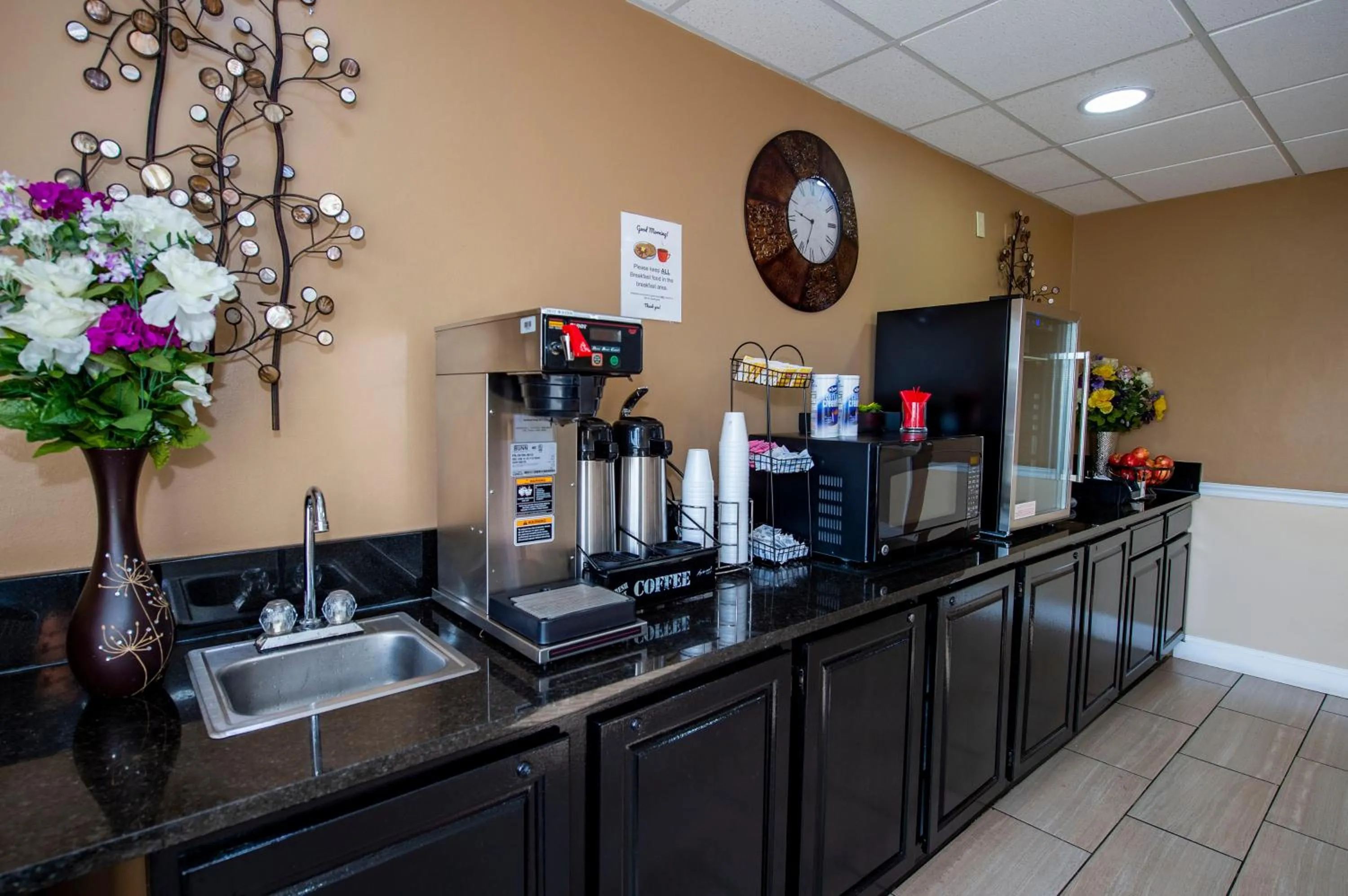 Rodeway Inn Central Colorado Springs