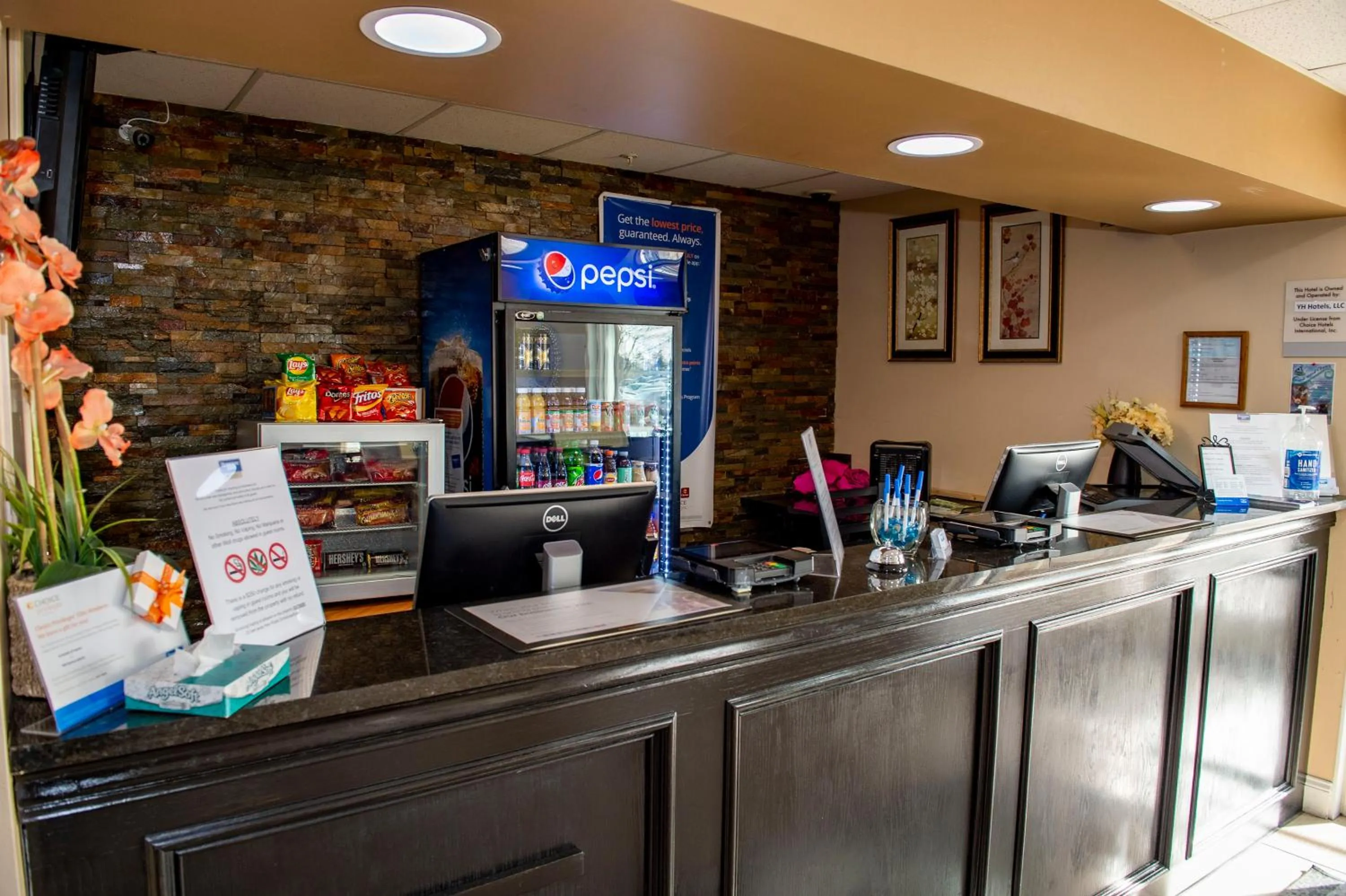 Rodeway Inn Central Colorado Springs