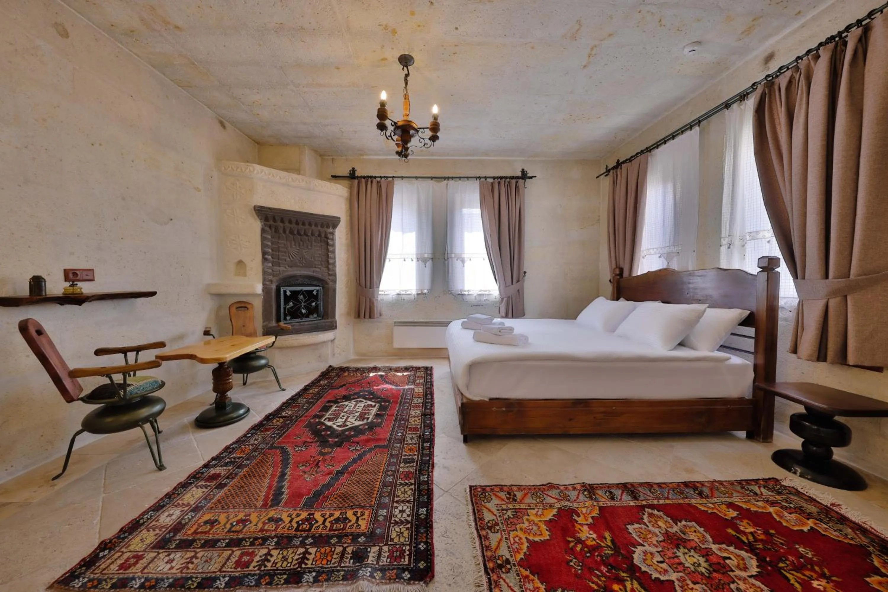 Bed in Nora Cave Hotel