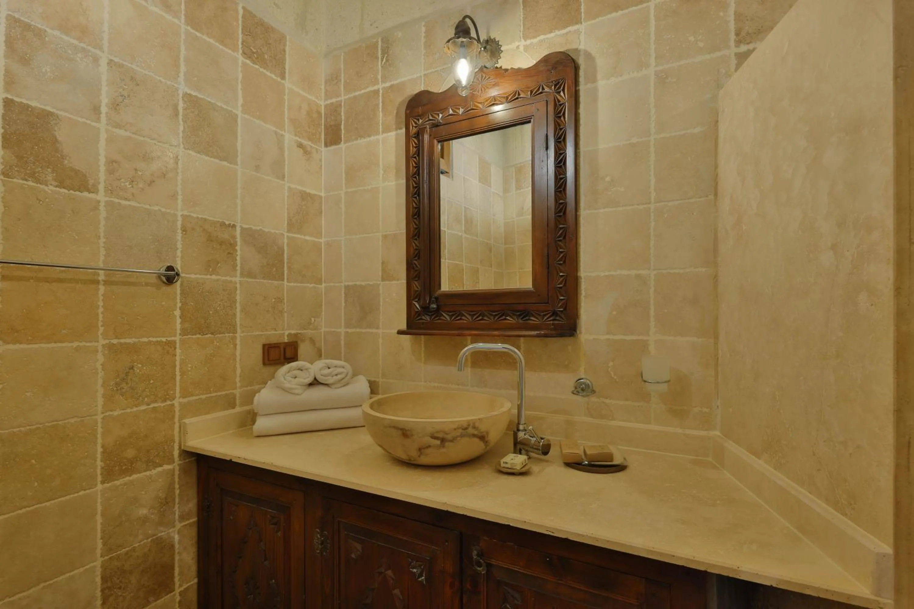 Bathroom in Nora Cave Hotel