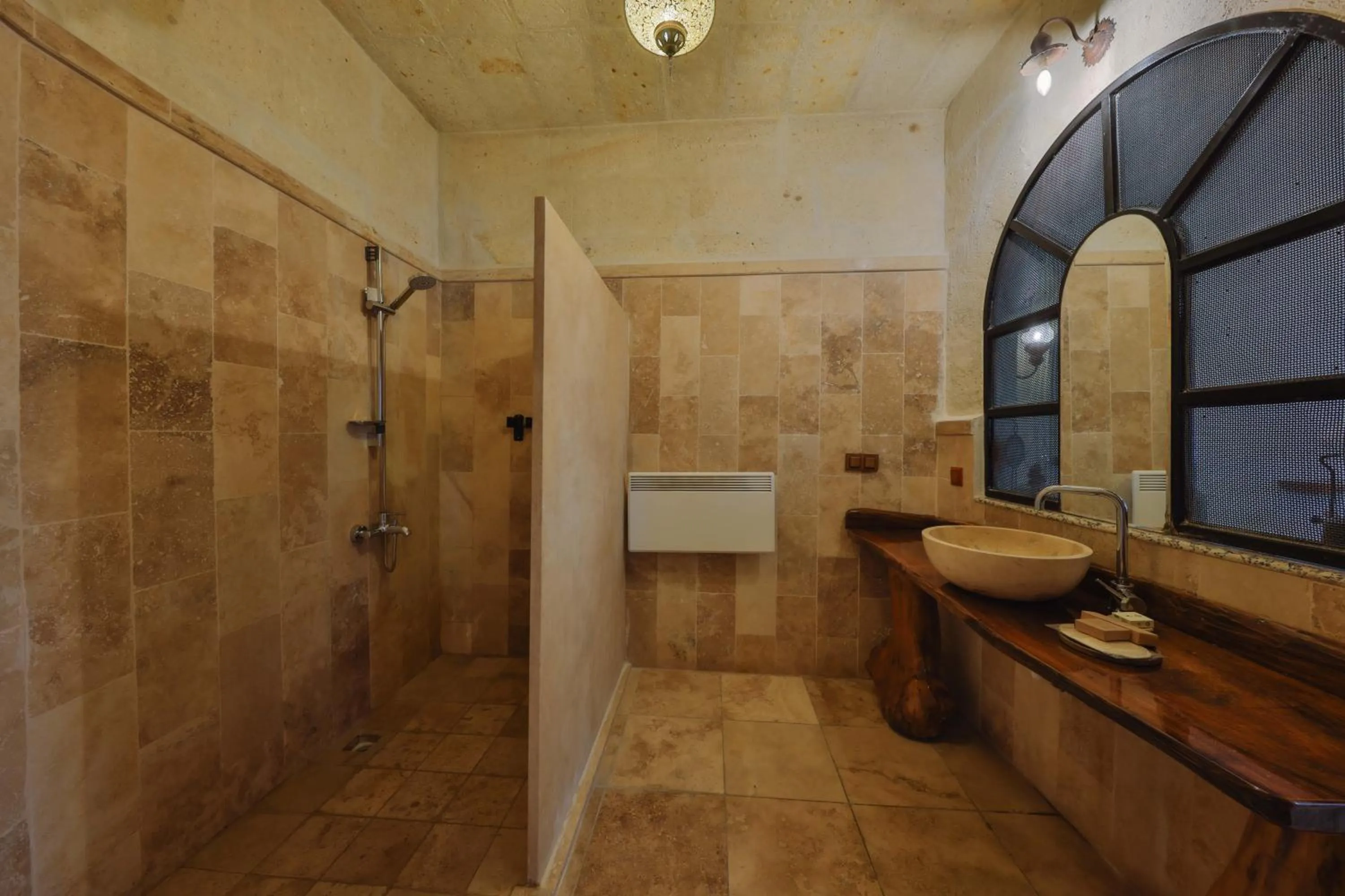 Bathroom in Nora Cave Hotel