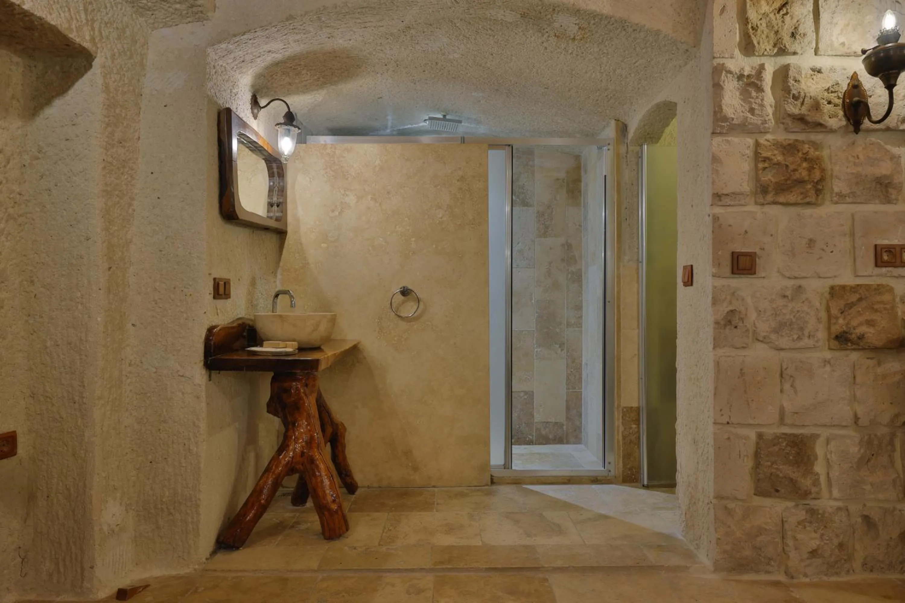 Bathroom in Nora Cave Hotel