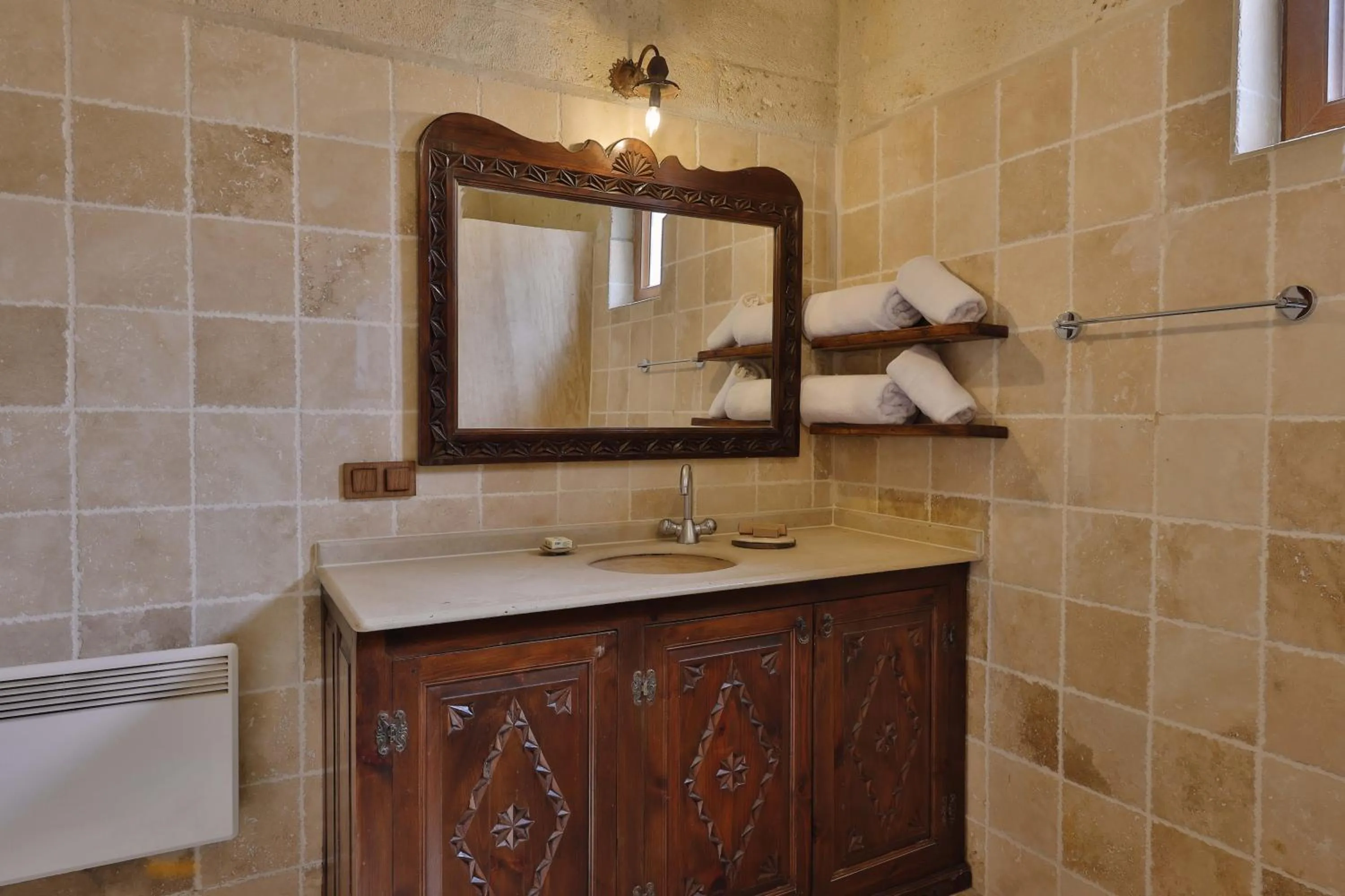 Bathroom in Nora Cave Hotel