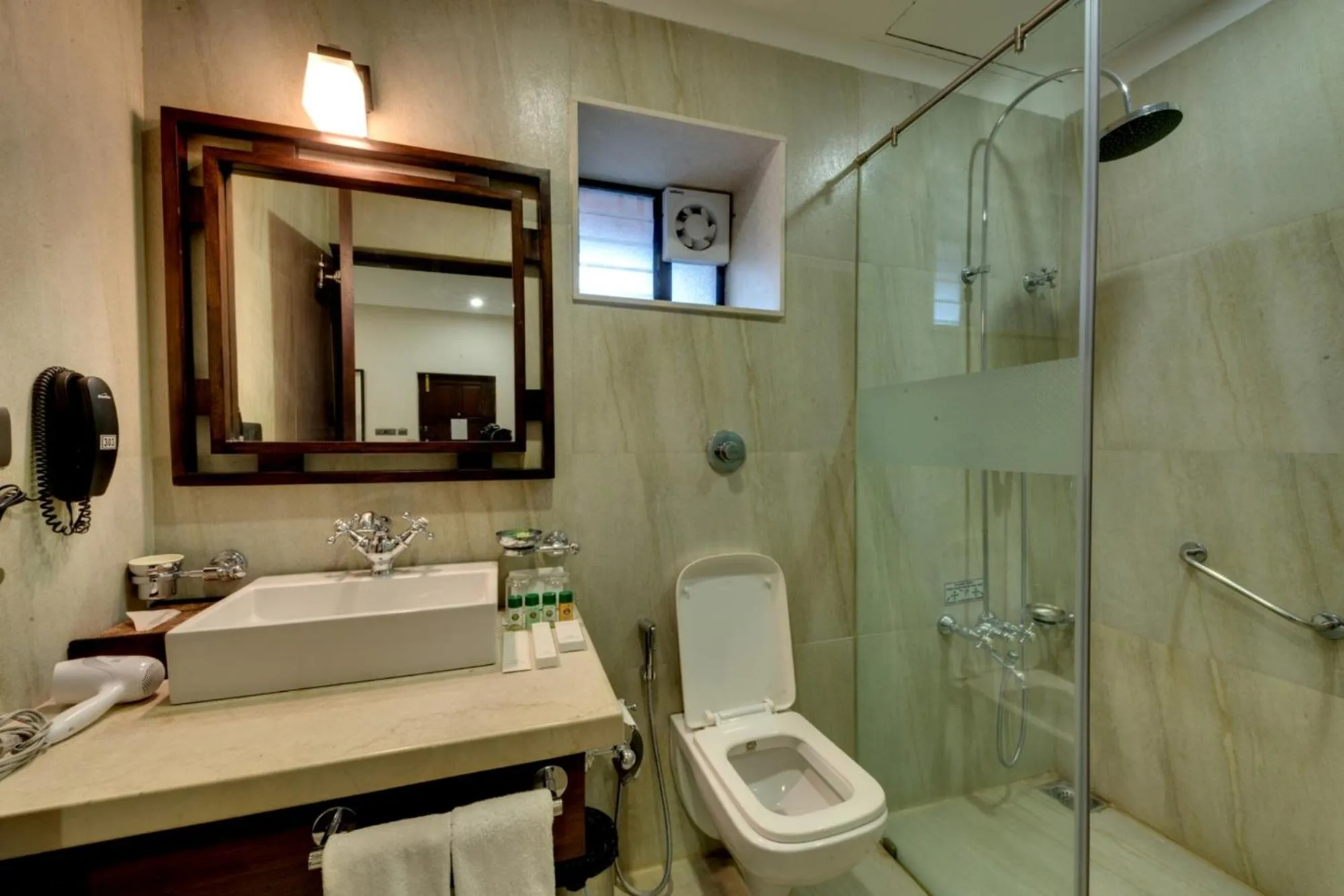 Bathroom in WelcomHeritage Mani Mansion