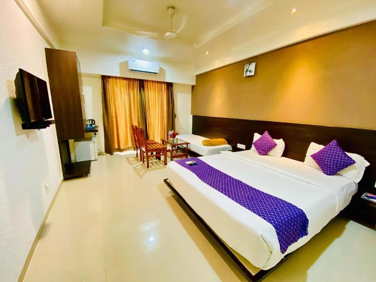 Bed in Pushpak Resort