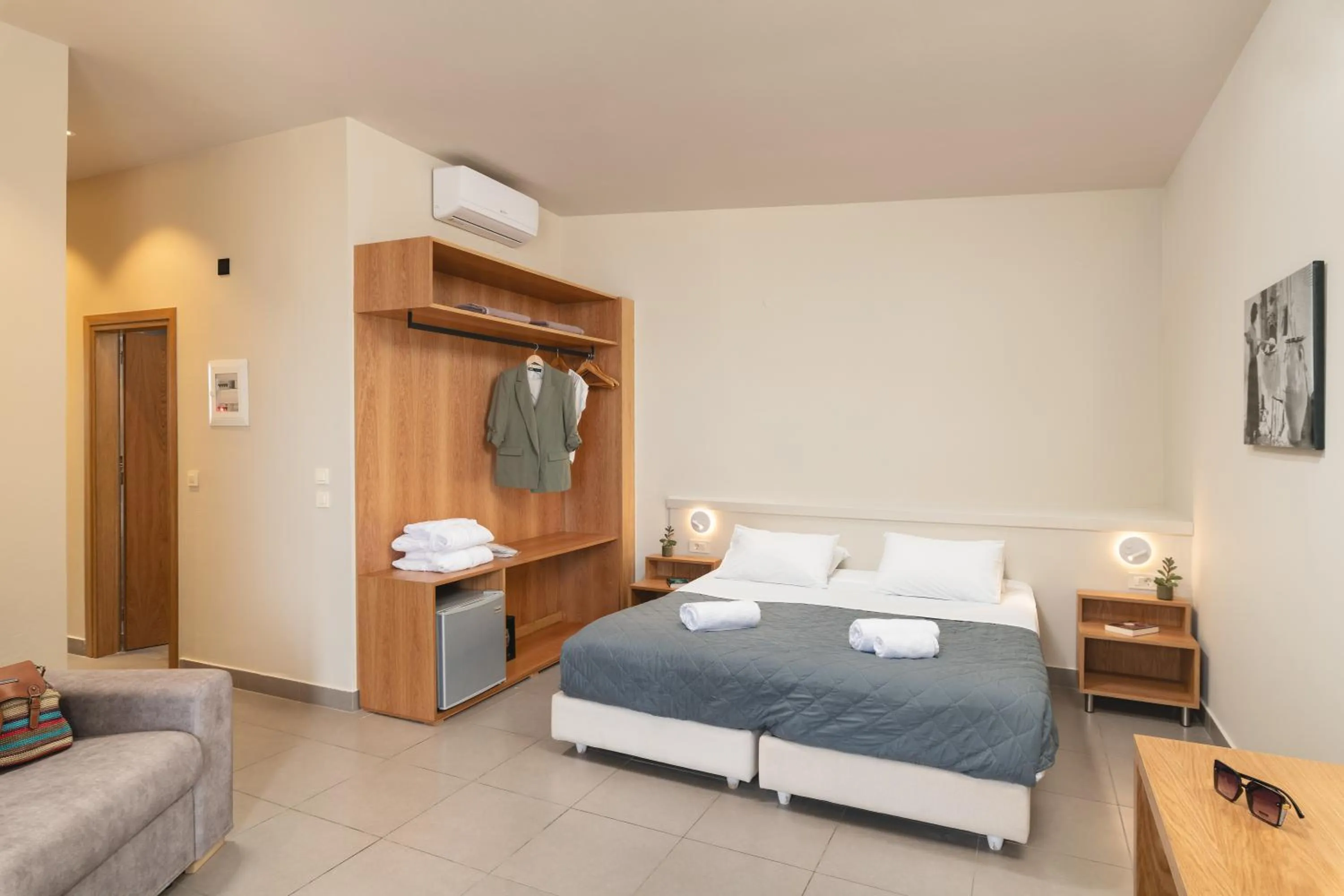 Photo of the whole room, Bed in Elia Agia Marina Hotel