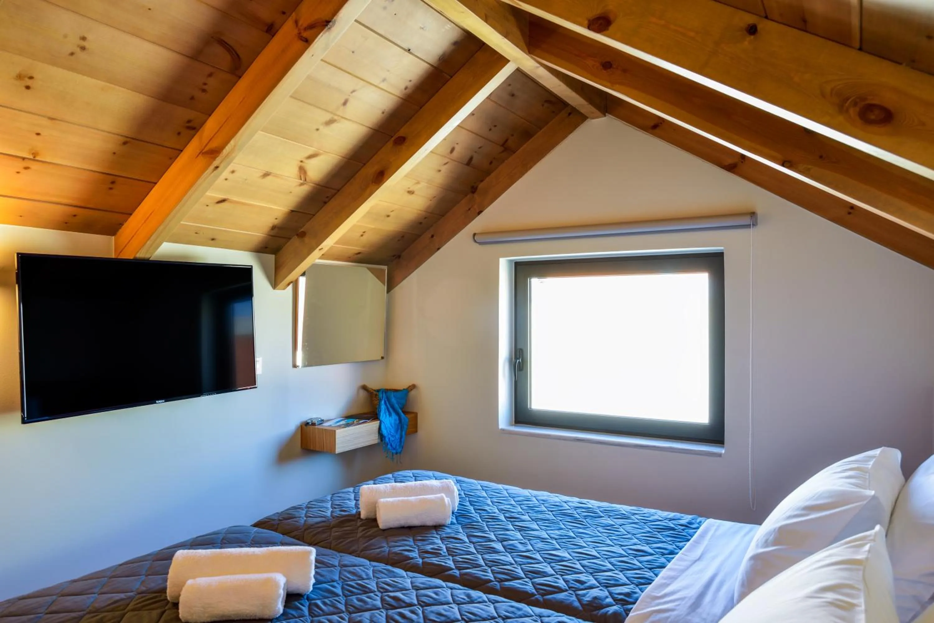 TV and multimedia, Bed in Elia Agia Marina Hotel