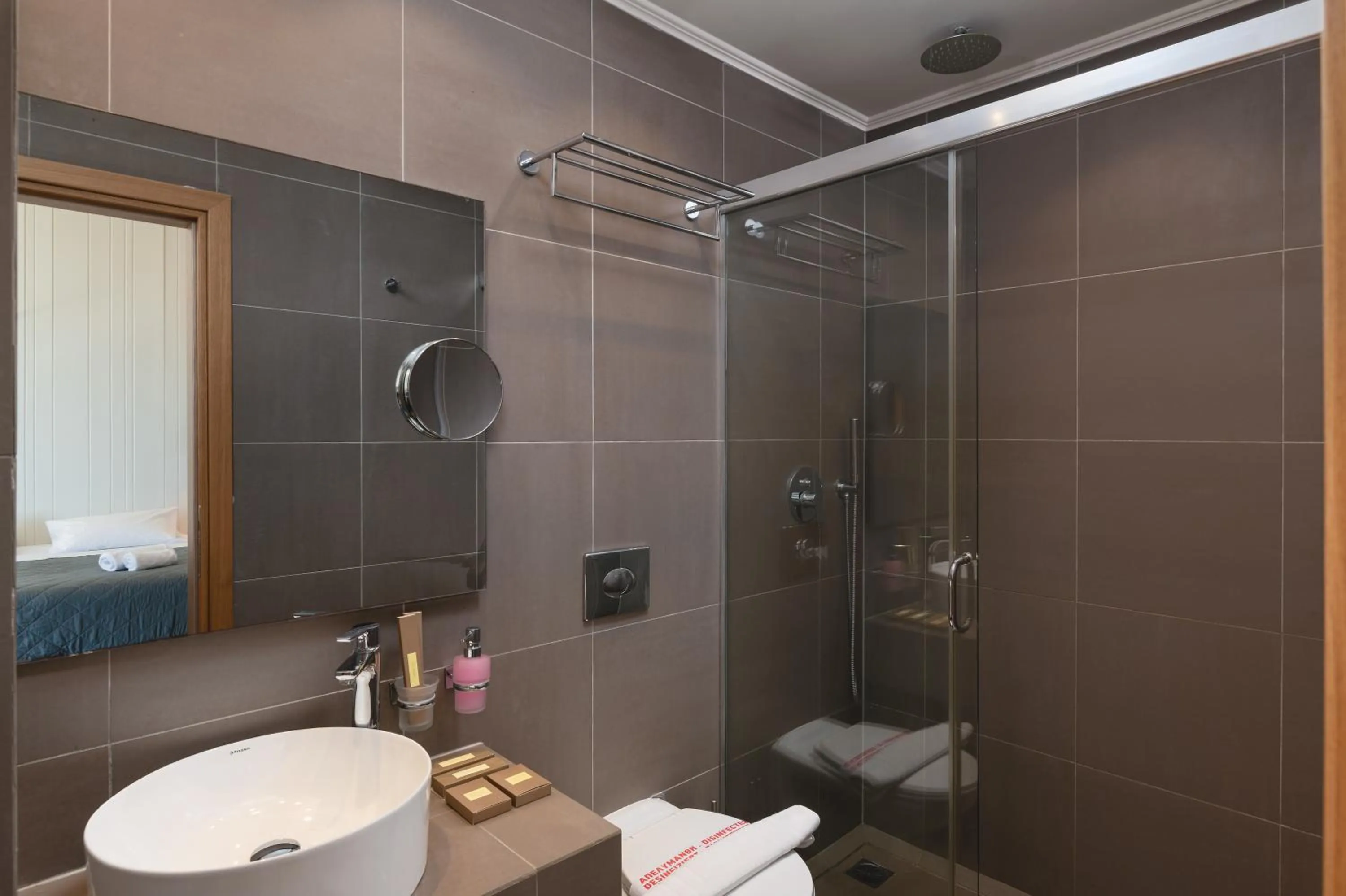 Shower in Elia Agia Marina Hotel