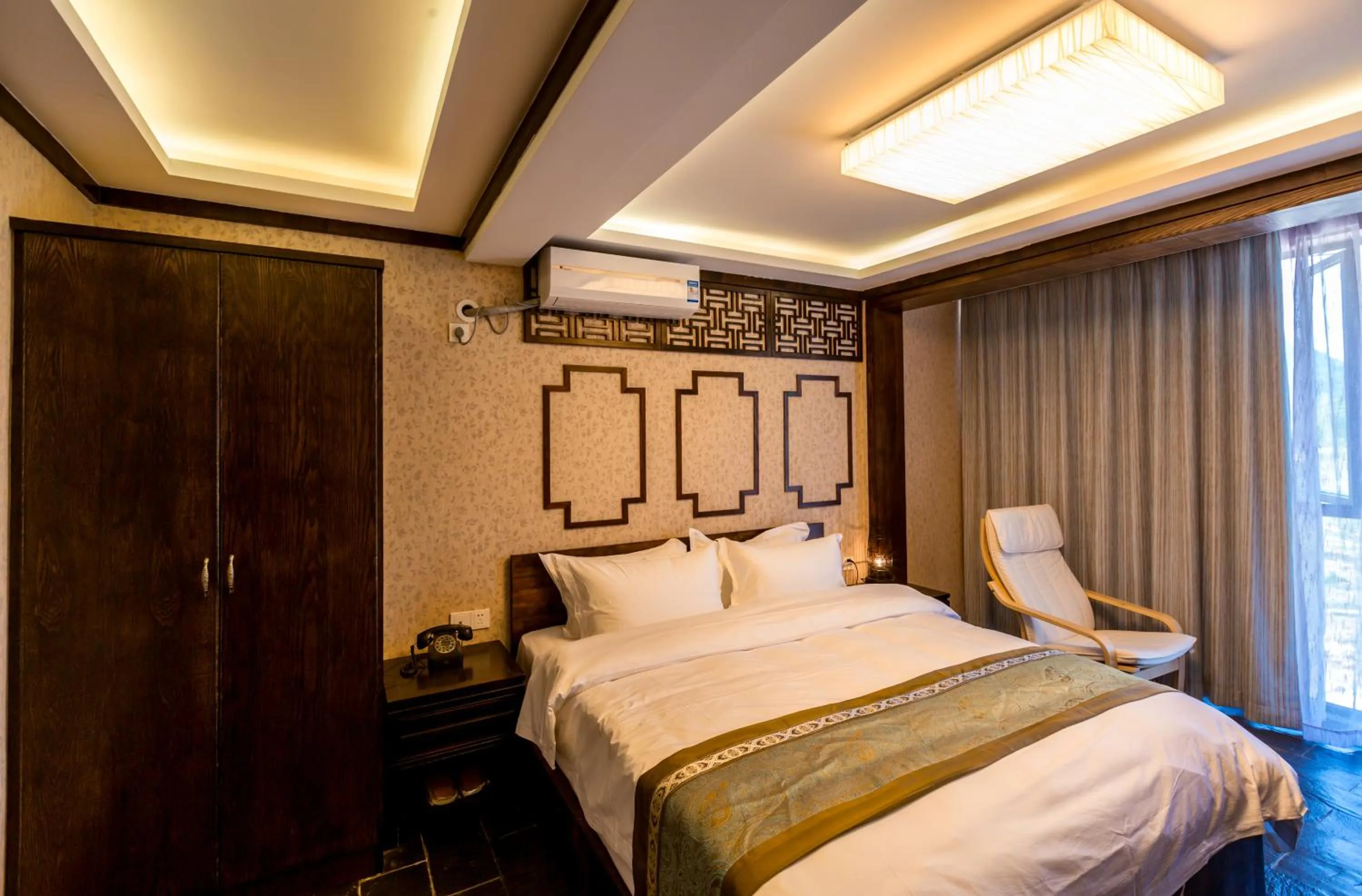 Photo of the whole room in Moon Flower Hotel