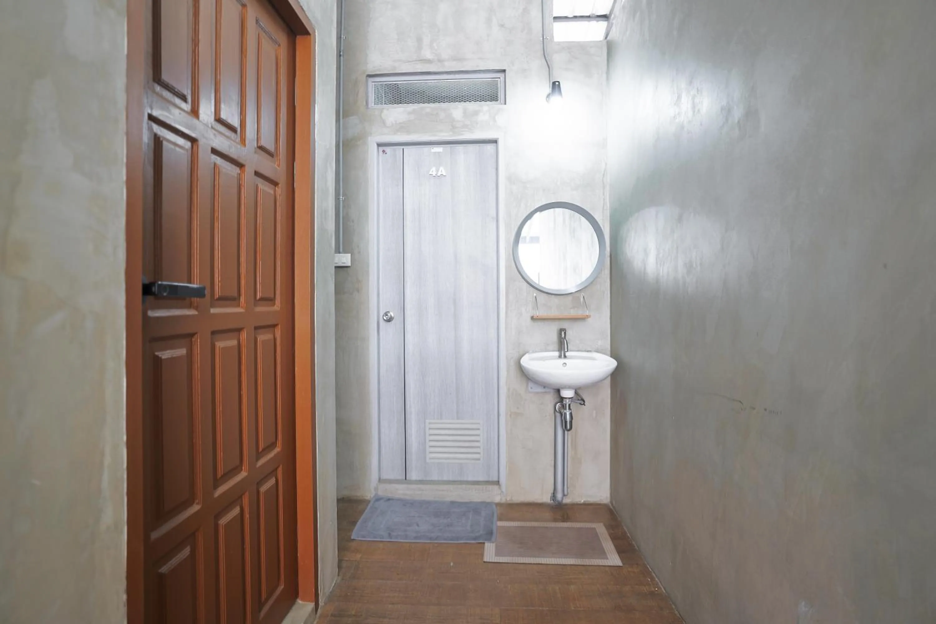 Bathroom in Siam Breeze Inn - Self Check-in