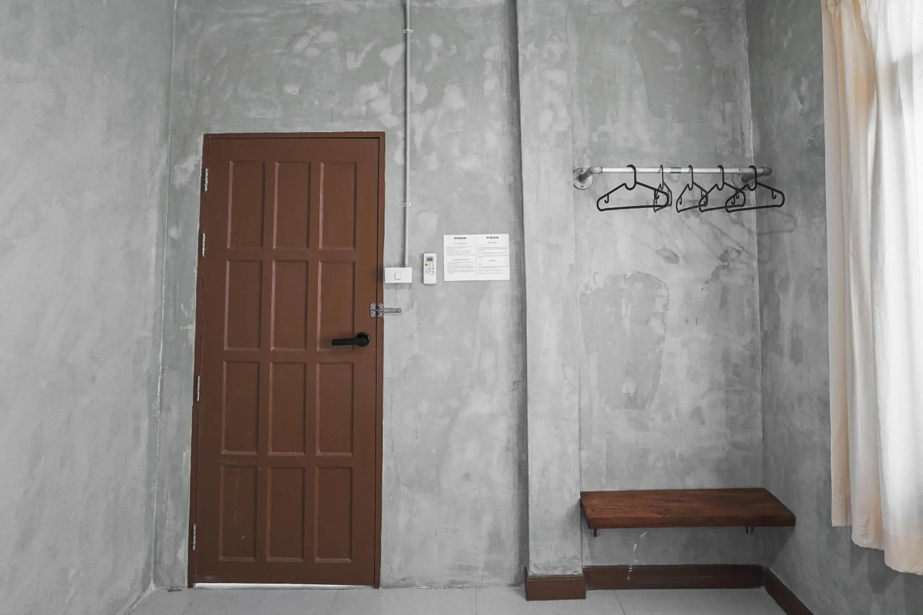 Twin Room with Private External Bathroom in Siam Breeze Inn - Self Check-in Twin Room with Private External Bathroom in Siam Breeze Inn - Self Check-in