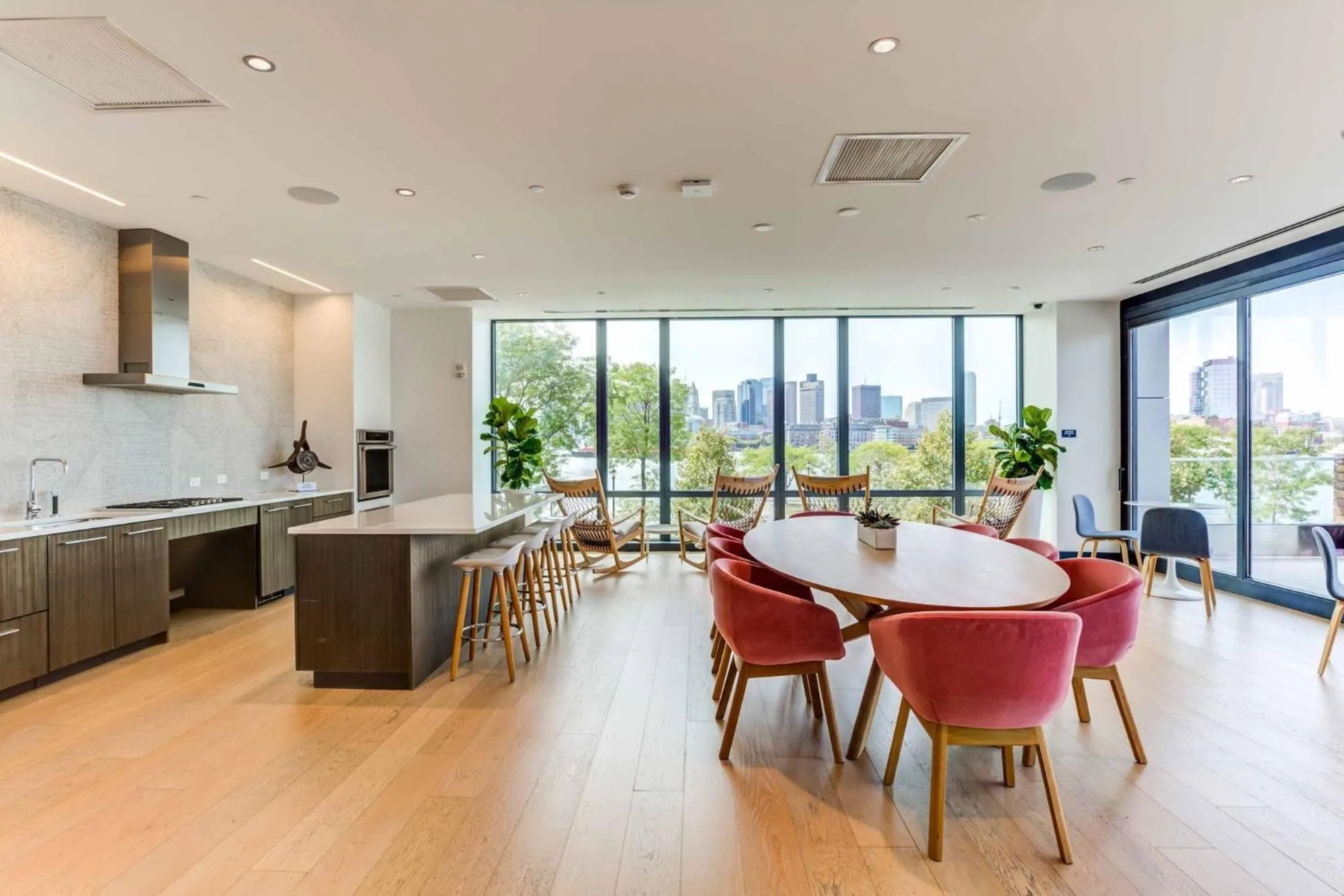Kitchen or kitchenette in Luxury Apartments by Hyatus Downtown Boston