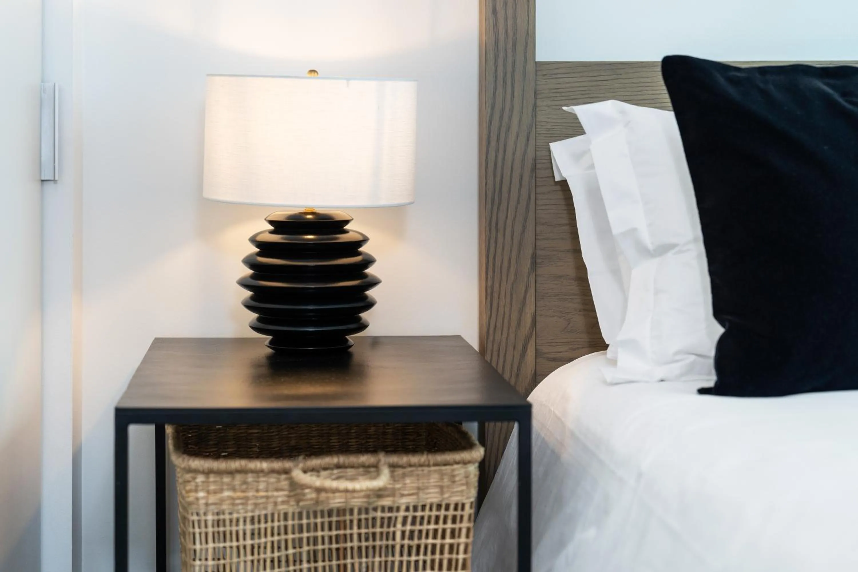 Bedroom, Bed in Luxury Apartments by Hyatus Downtown Boston