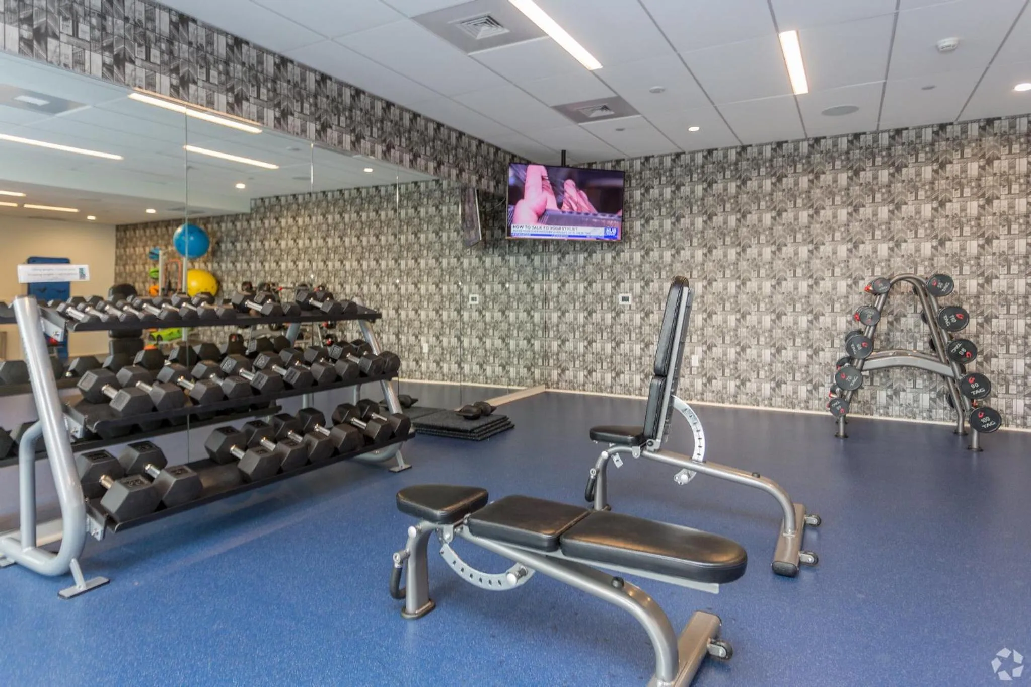 Fitness centre/facilities in Luxury Apartments by Hyatus Downtown Boston