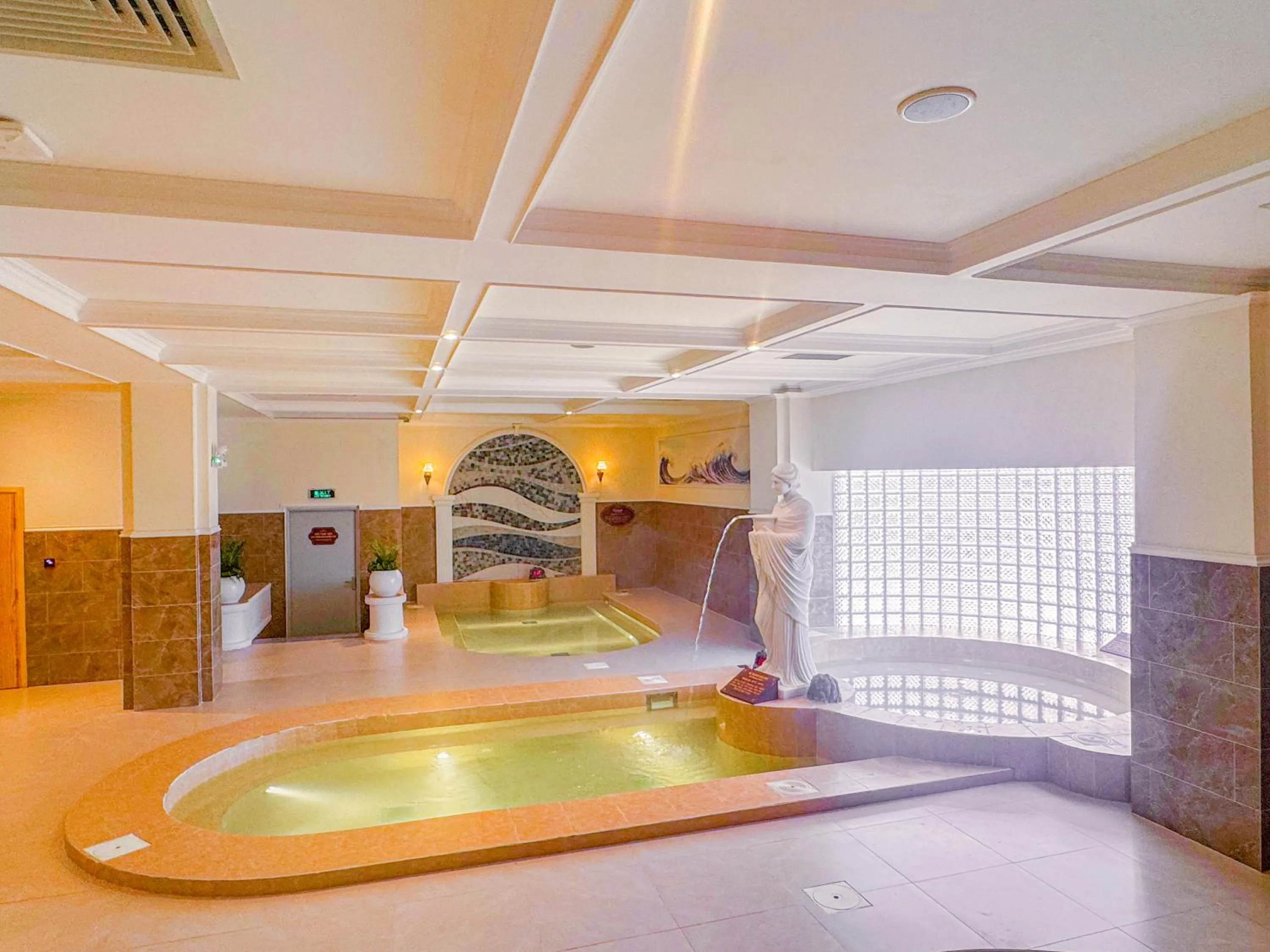 Hot Tub in Venusgiti Hot Spring Resort & Spa