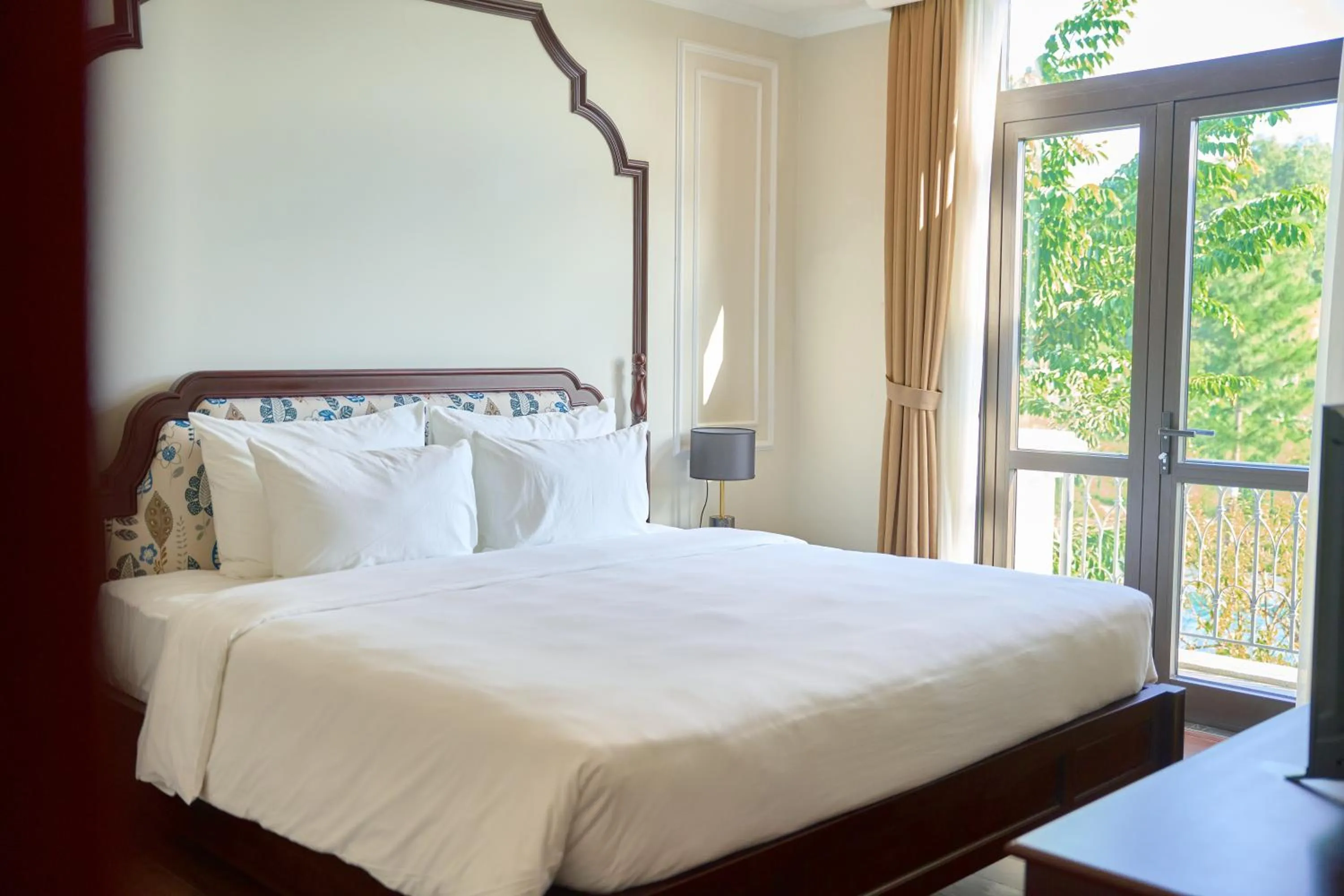 Bed in Venusgiti Hot Spring Resort & Spa