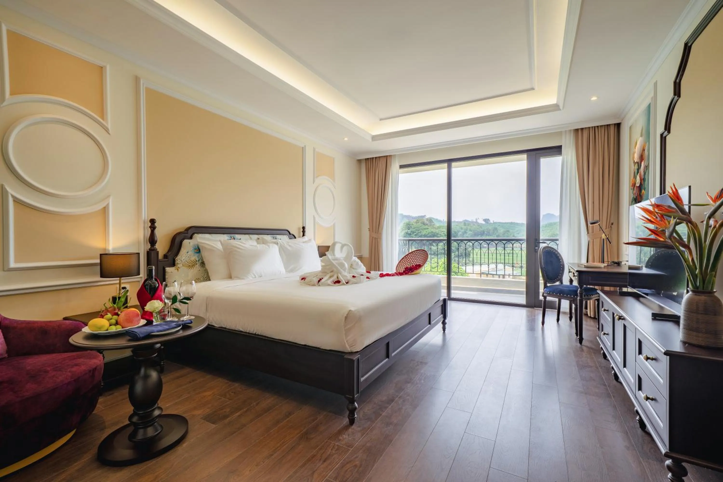 VIP, Bed in Venusgiti Hot Spring Resort & Spa