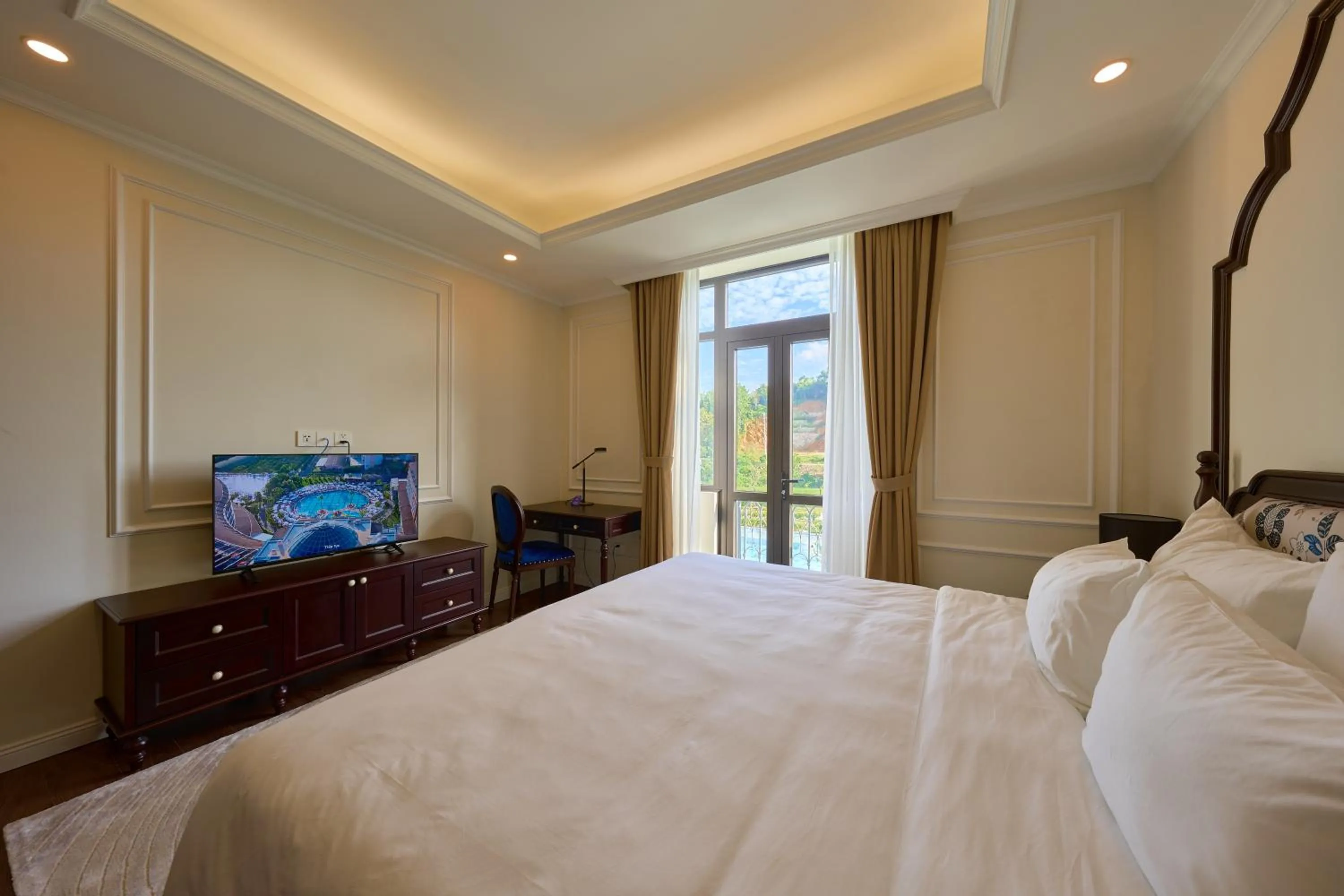 Bed in Venusgiti Hot Spring Resort & Spa