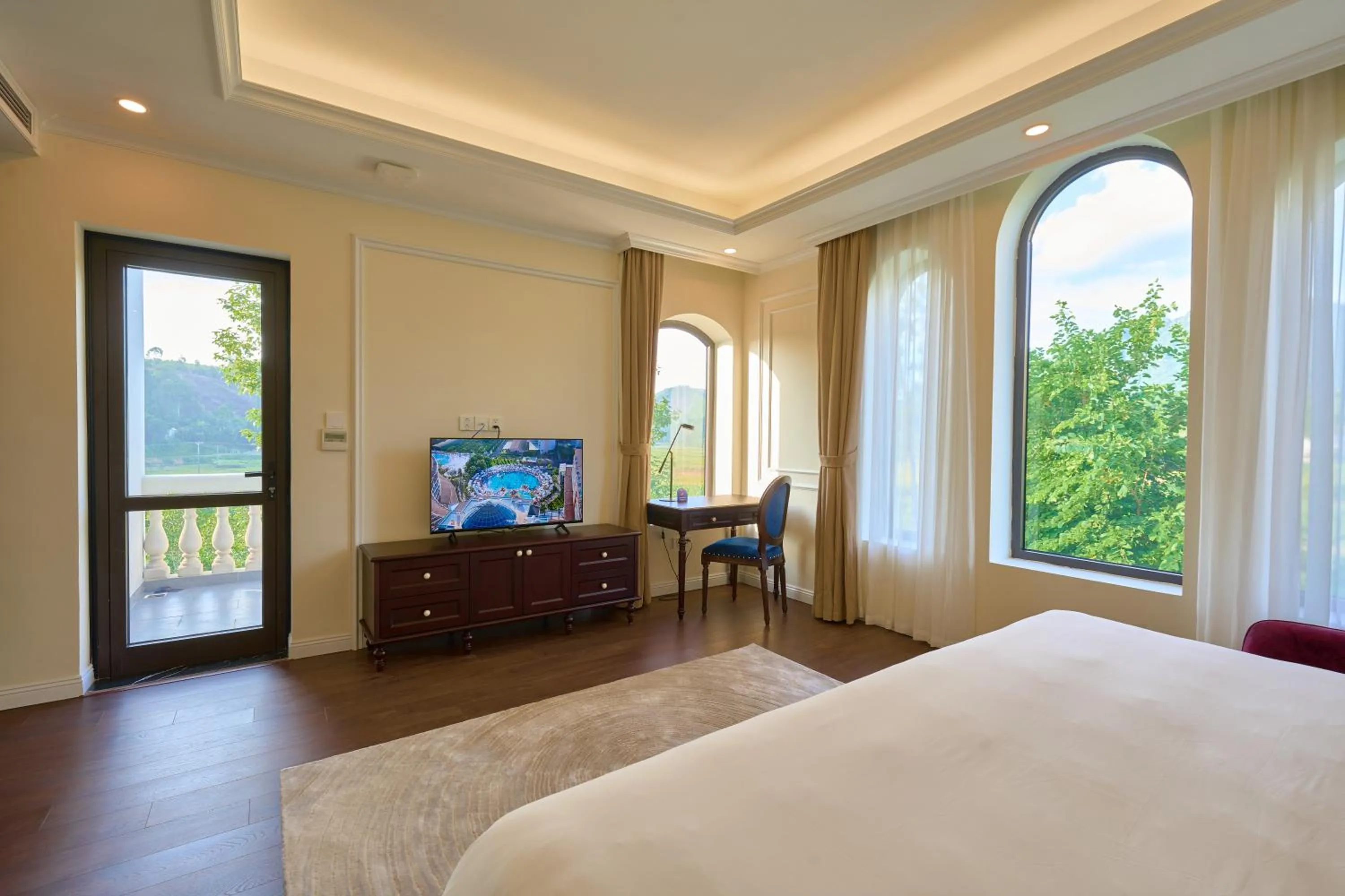 Bed in Venusgiti Hot Spring Resort & Spa