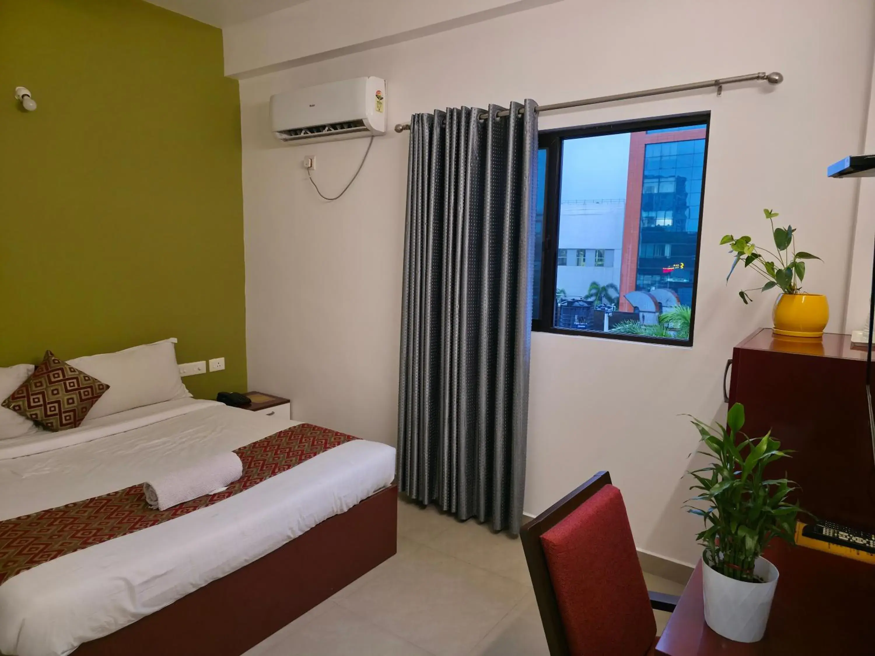 Deluxe Double Room in Sulthan Hotel & Restaurant Deluxe Double Room in Sulthan Hotel & Restaurant