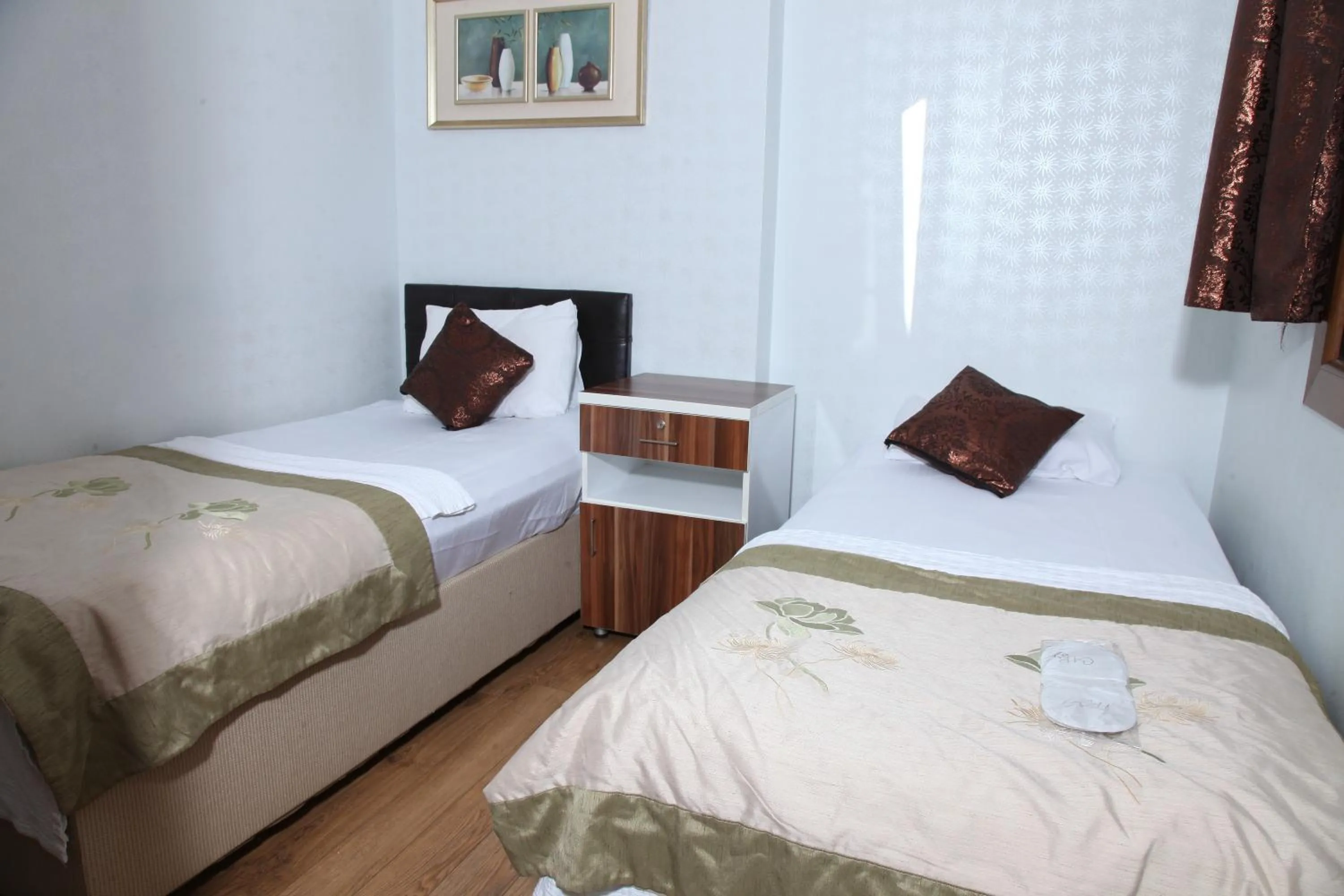 Bed in garden hill hotel