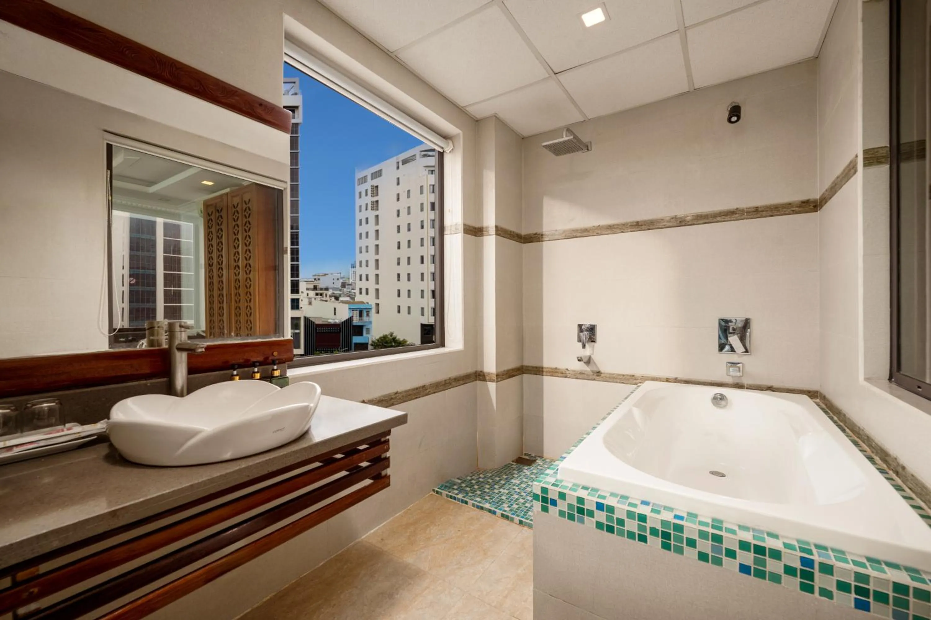 Bath in A9 Beach Hotel Da Nang