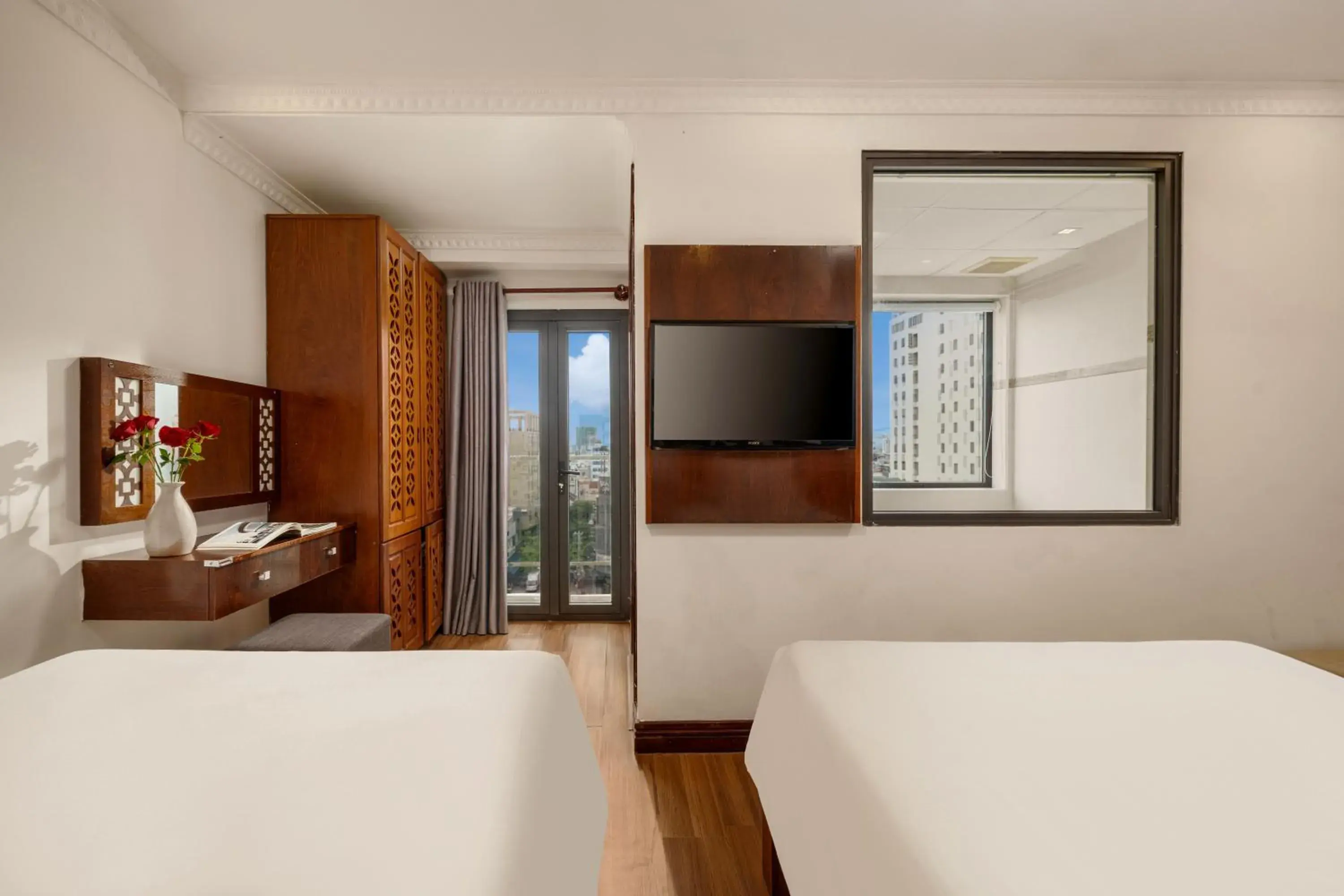 Superior Twin Room with City View in A9 Beach Hotel Da Nang Superior Twin Room with City View in A9 Beach Hotel Da Nang