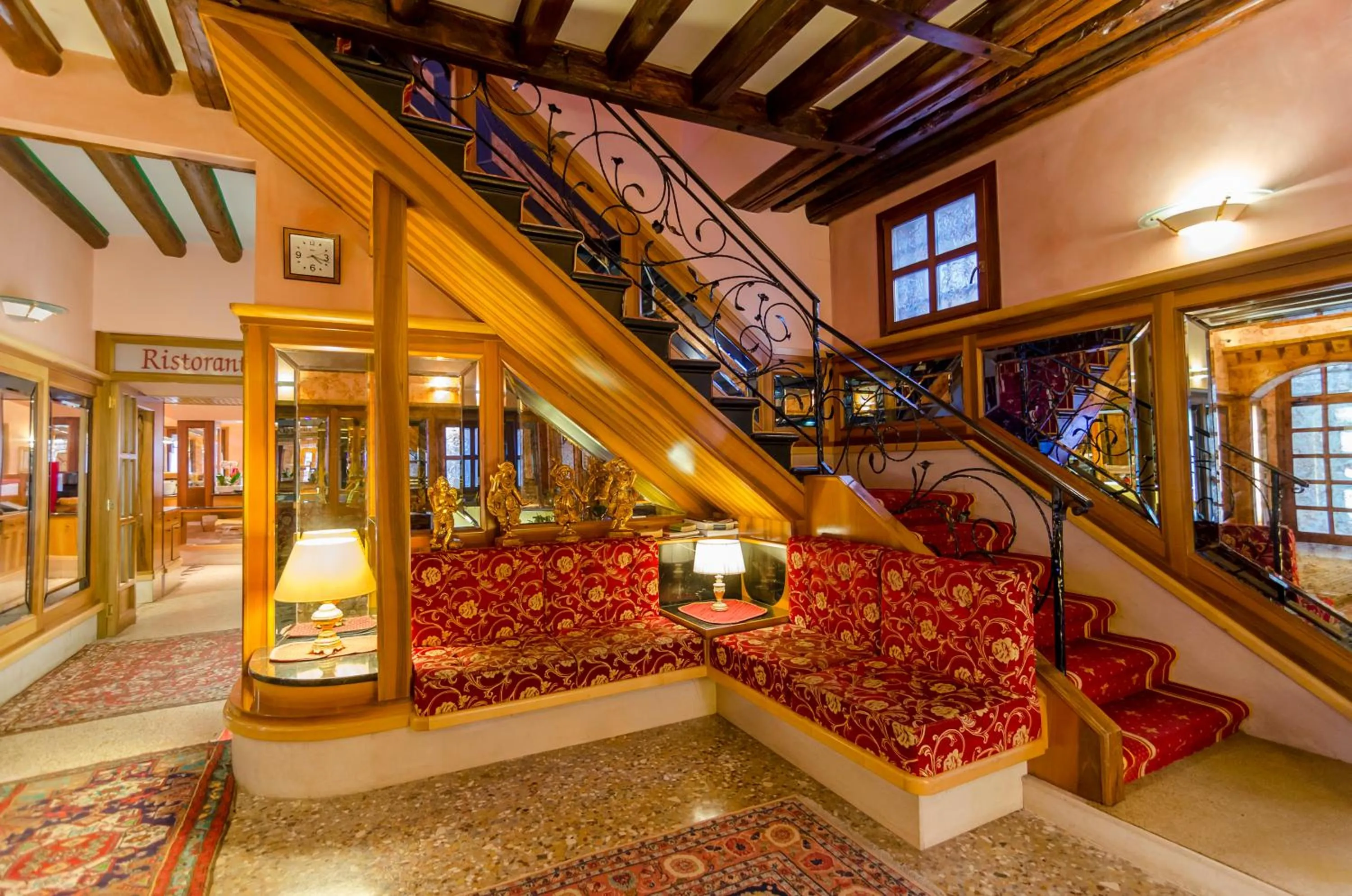 Lobby or reception in Ca' Messner 5 Leoni