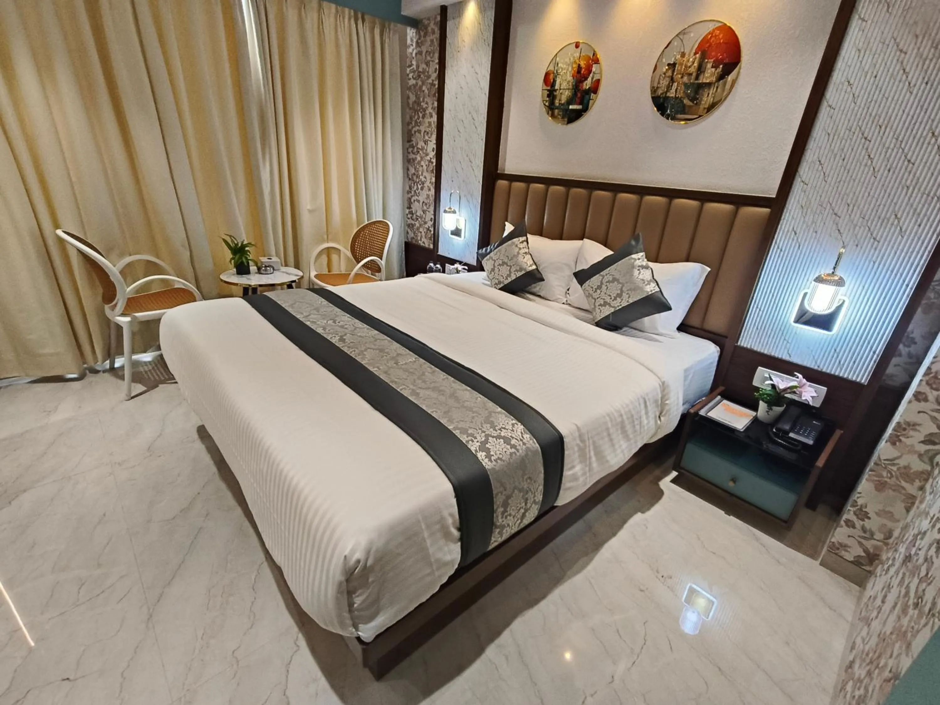 Hotel Manthan Stays - Airoli