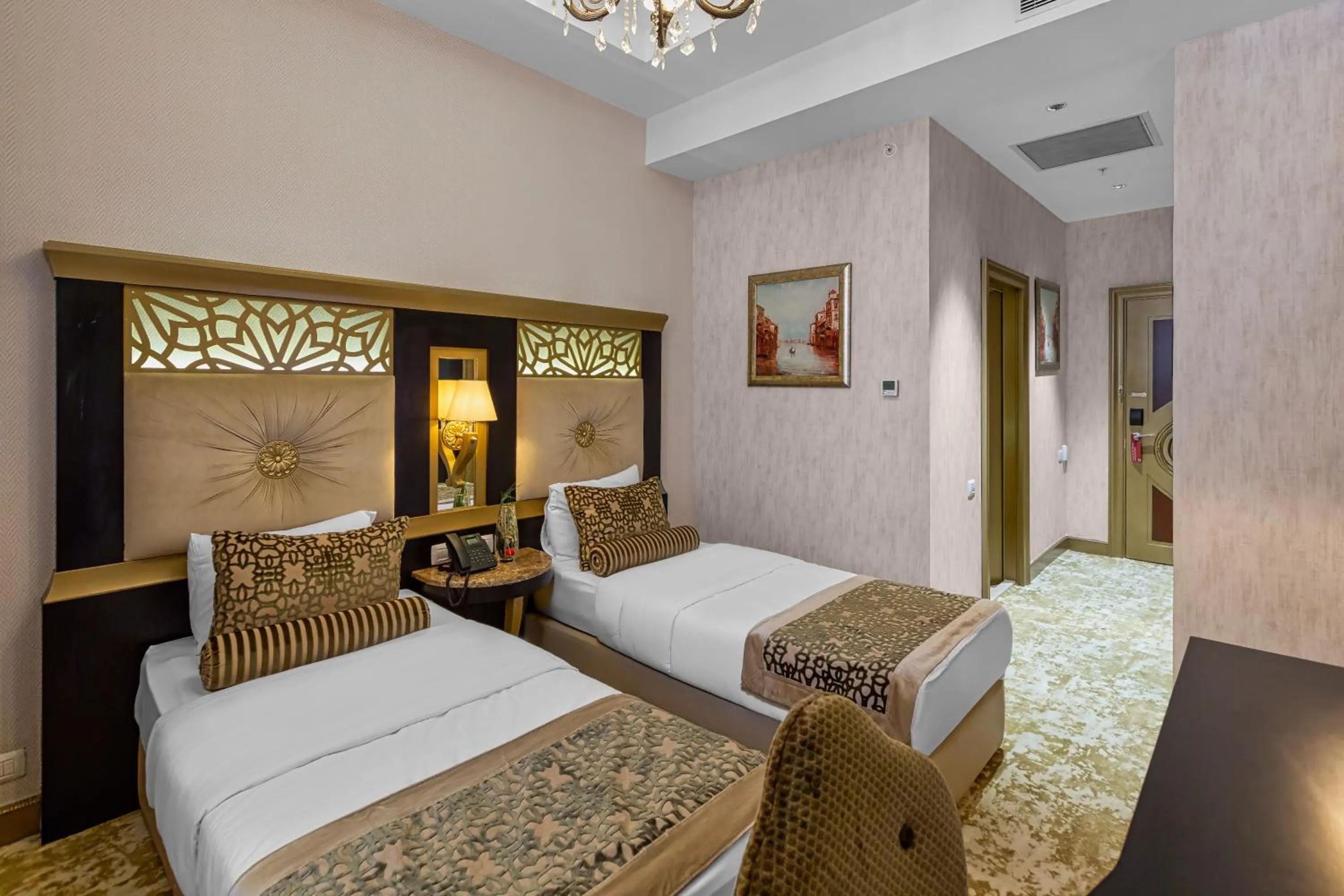 Standard Twin Room - single occupancy in Gabala Karvansaray Hotel