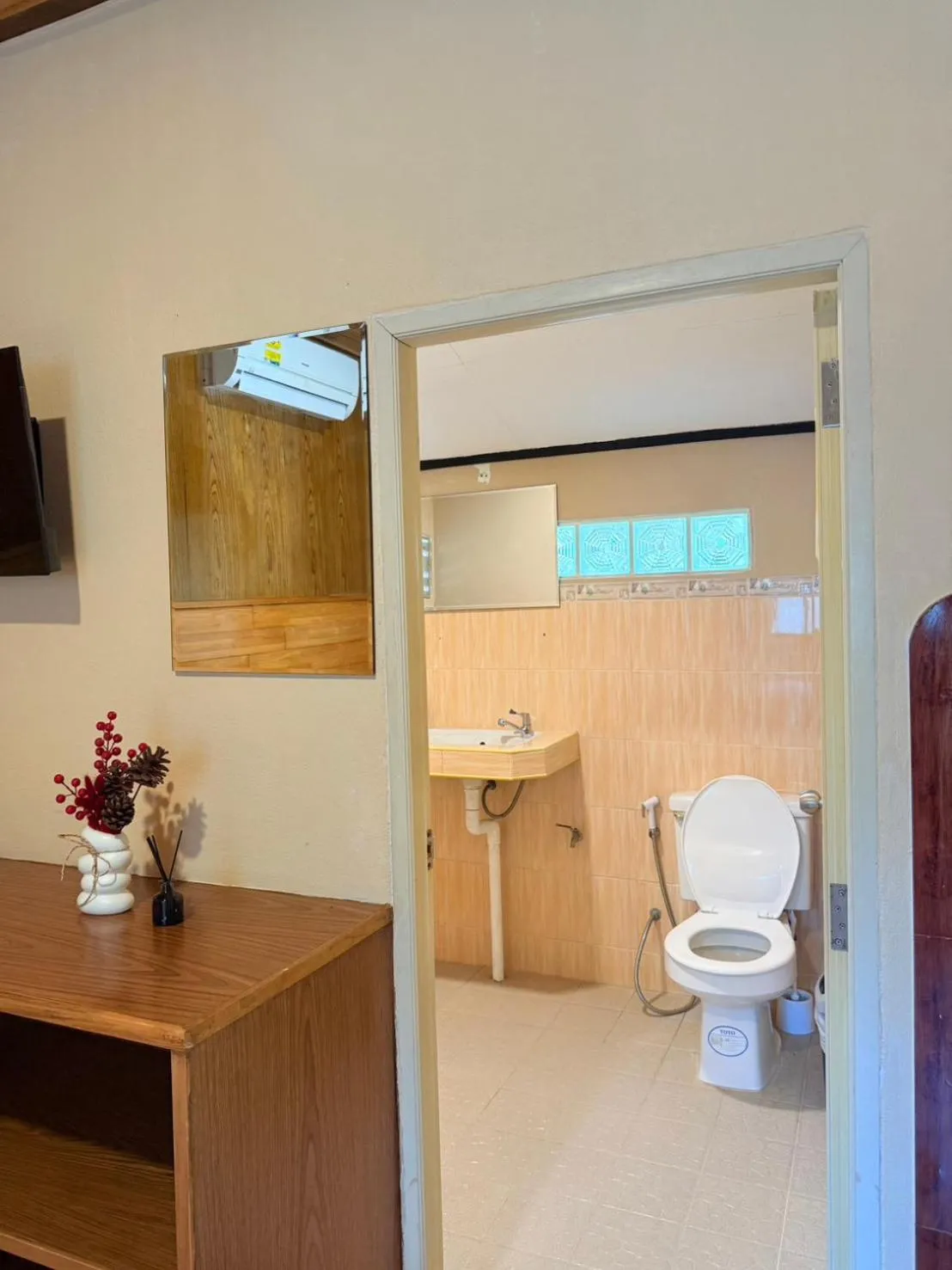 Toilet in Dreamland Resort