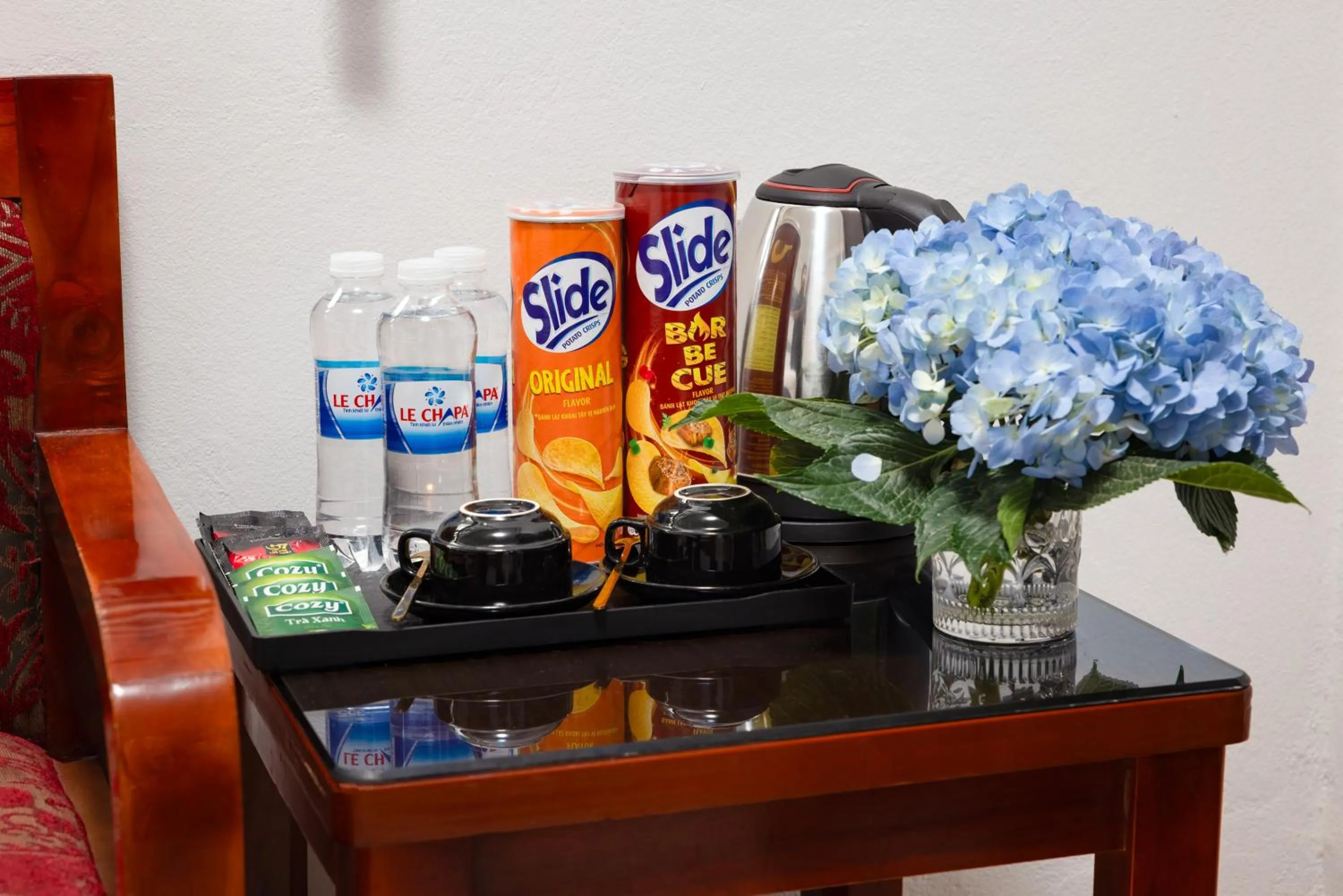 Coffee/tea facilities in July House Central Sapa