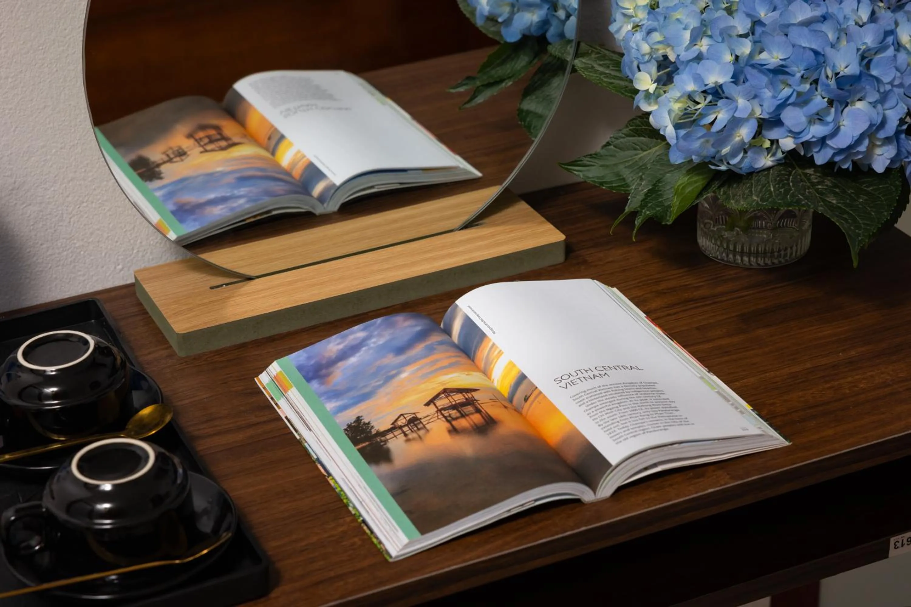 Library in July House Central Sapa