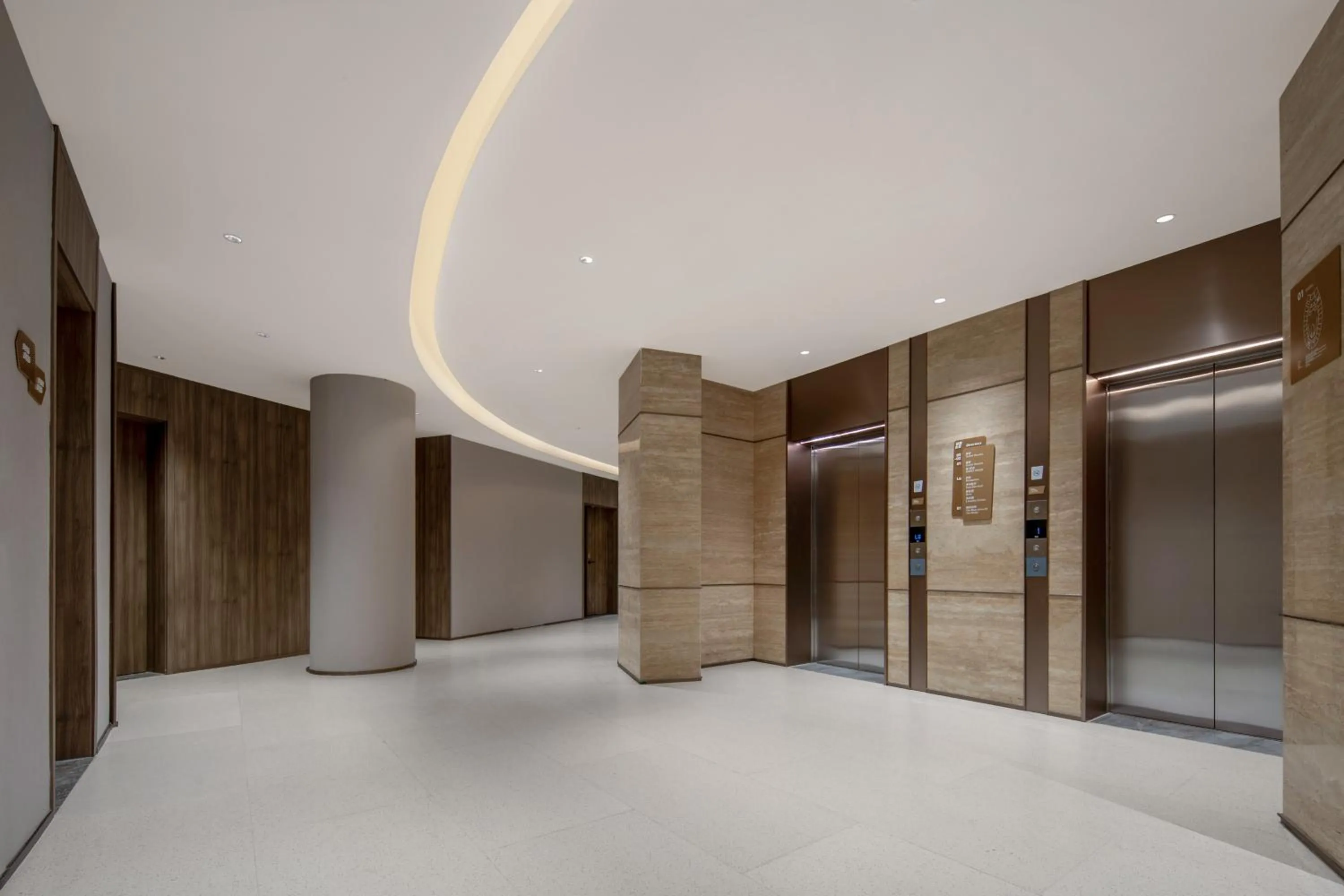 elevator in Holiday Inn Express Yibin Xuzhou by IHG