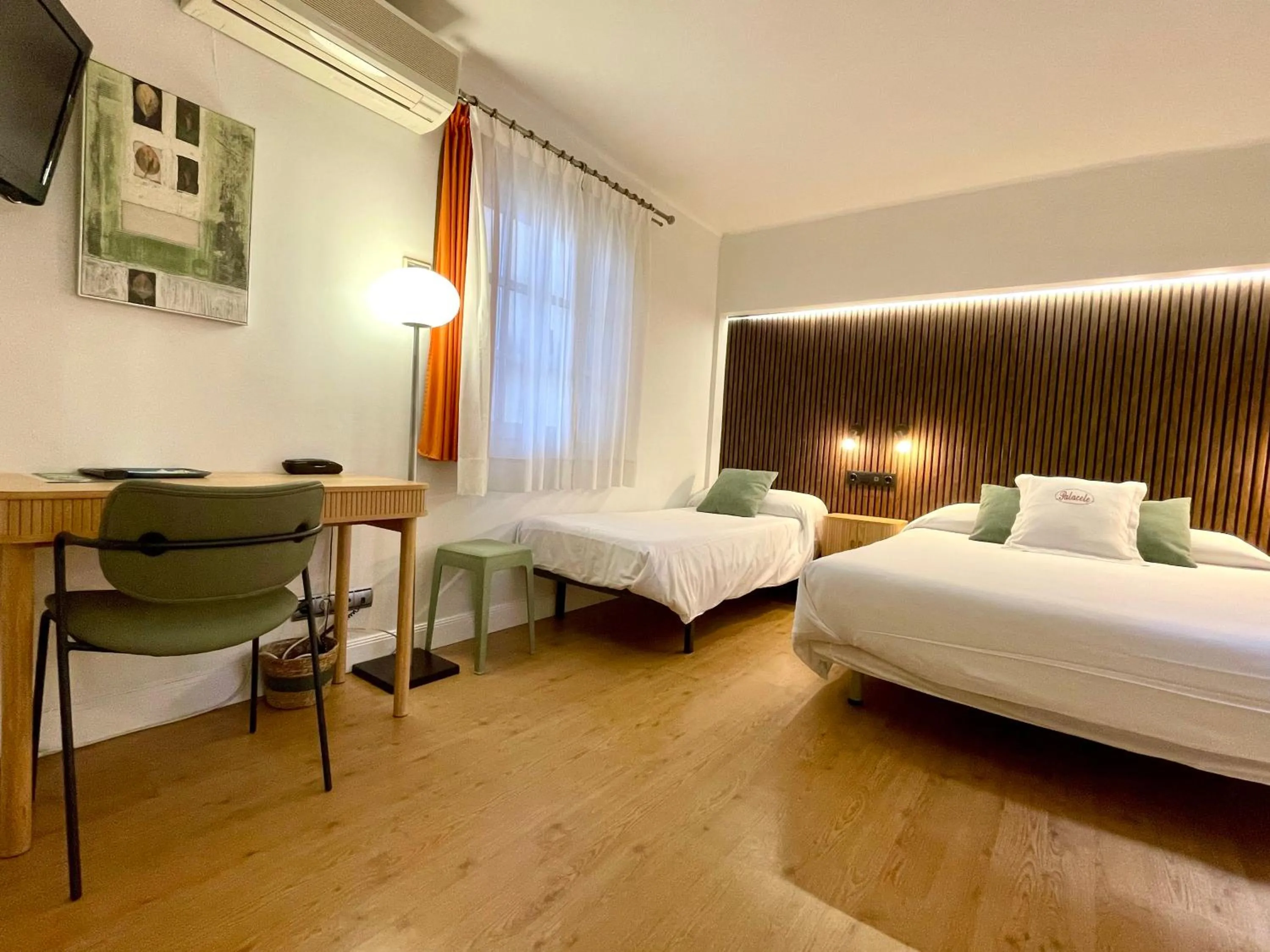 Bed in Hotel Palacete