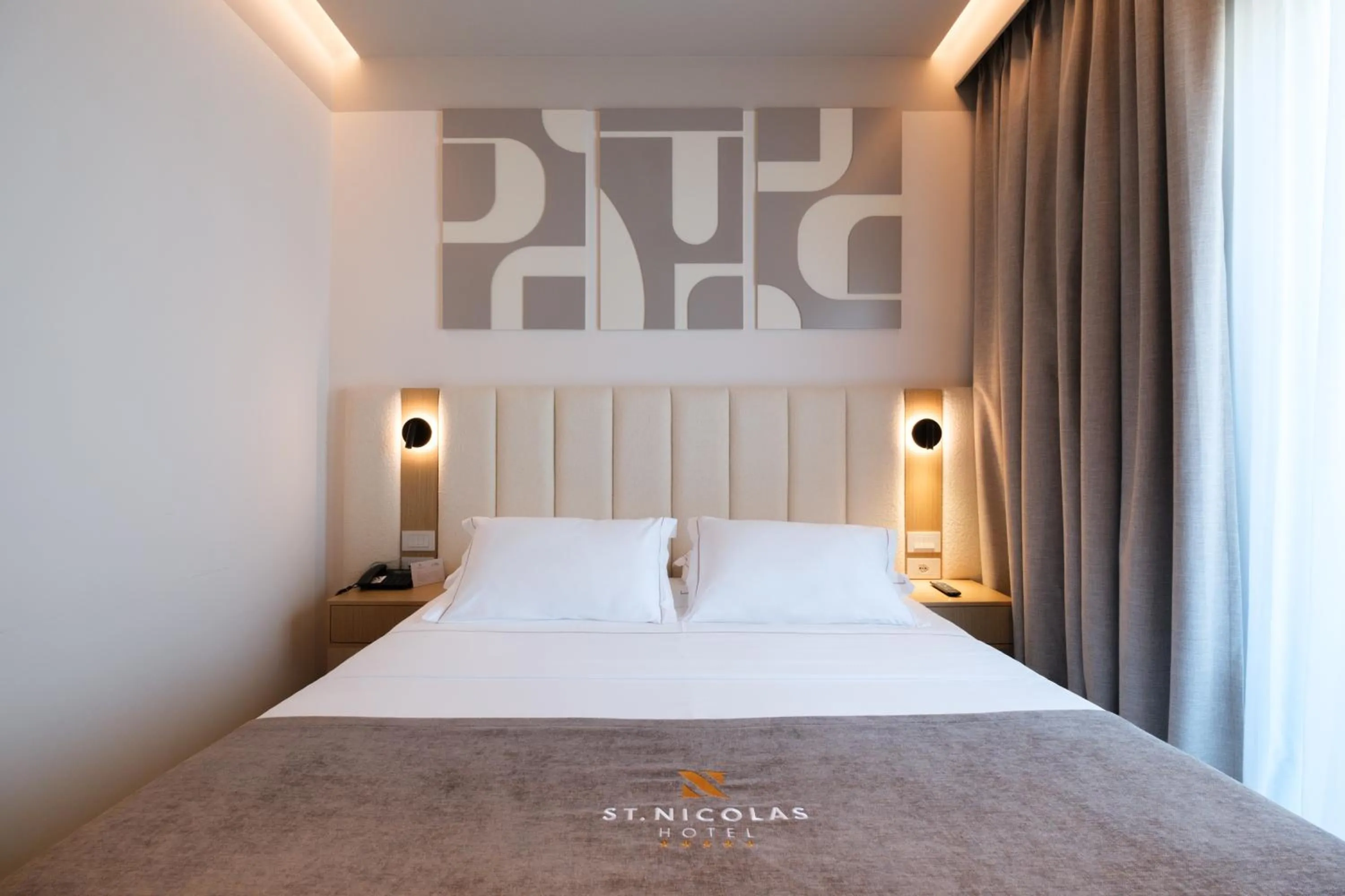 Standard Double Room with City View in Saint Nicolas Hotel