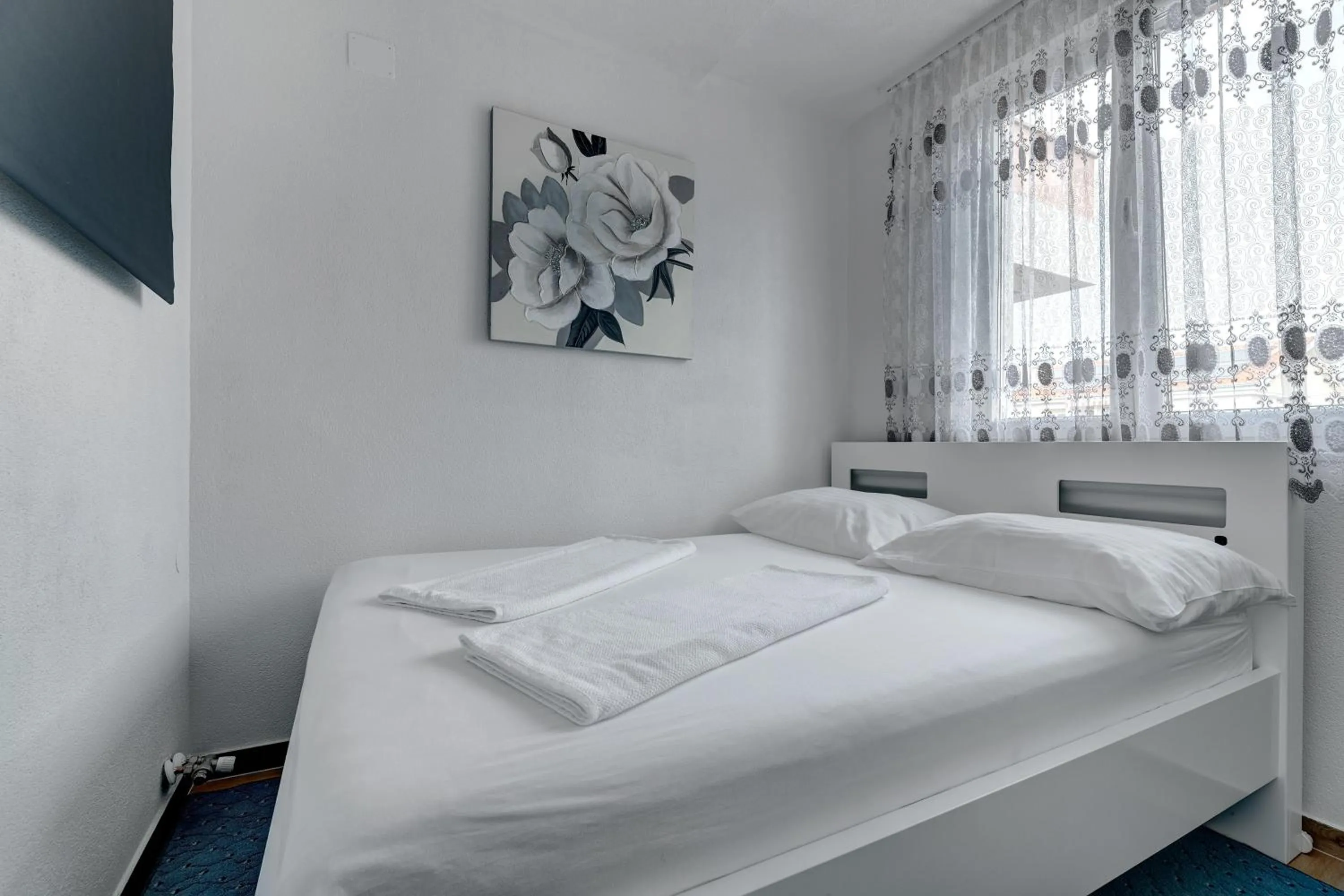 Bed in Senada Apartments