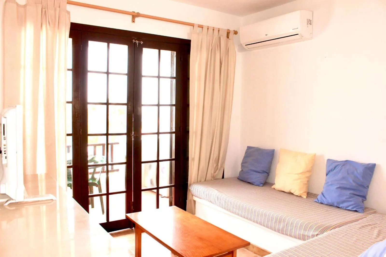 Bed in Apartamentos Posidonia