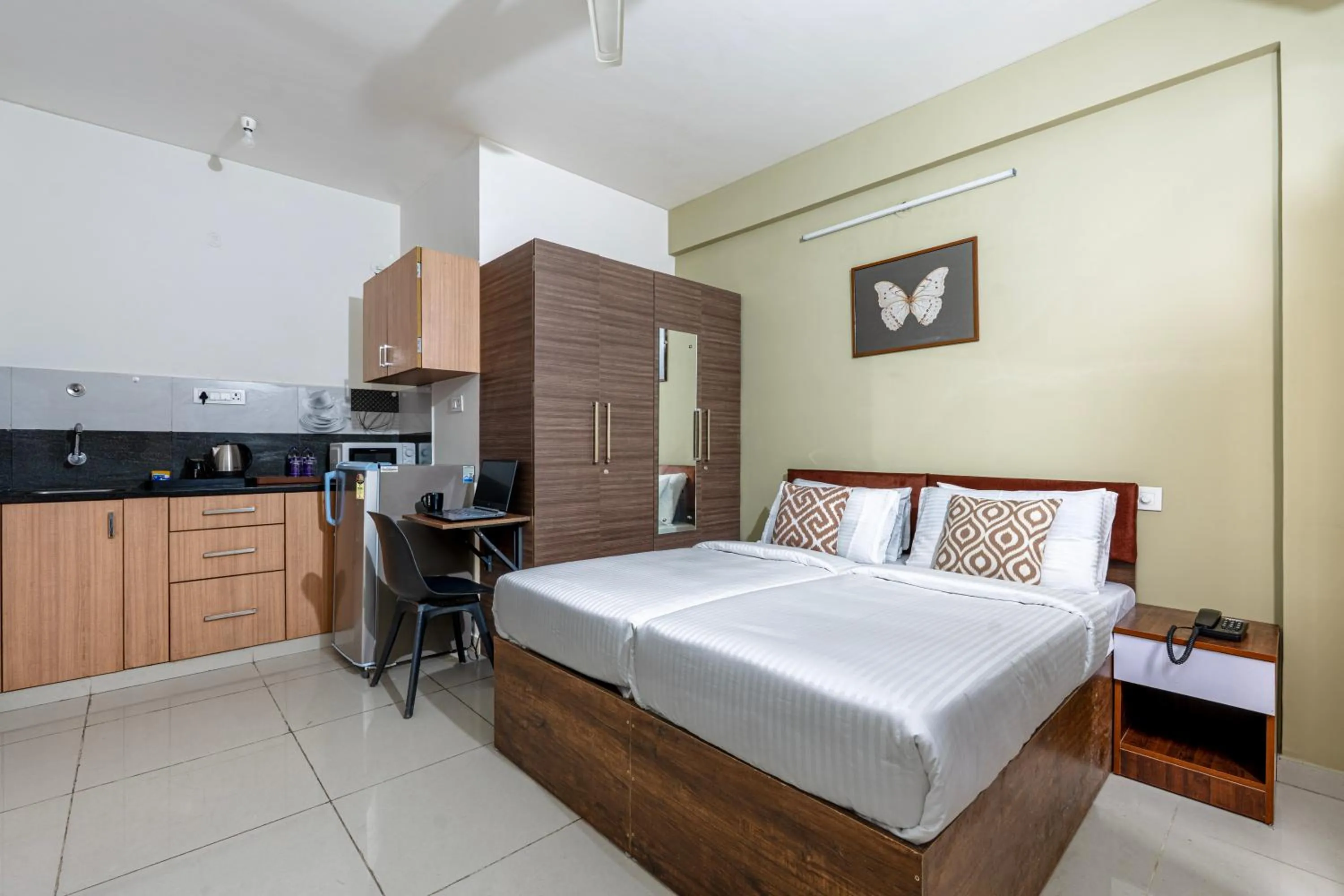 Bed in Wandr Hotel Brookefield, Bangalore