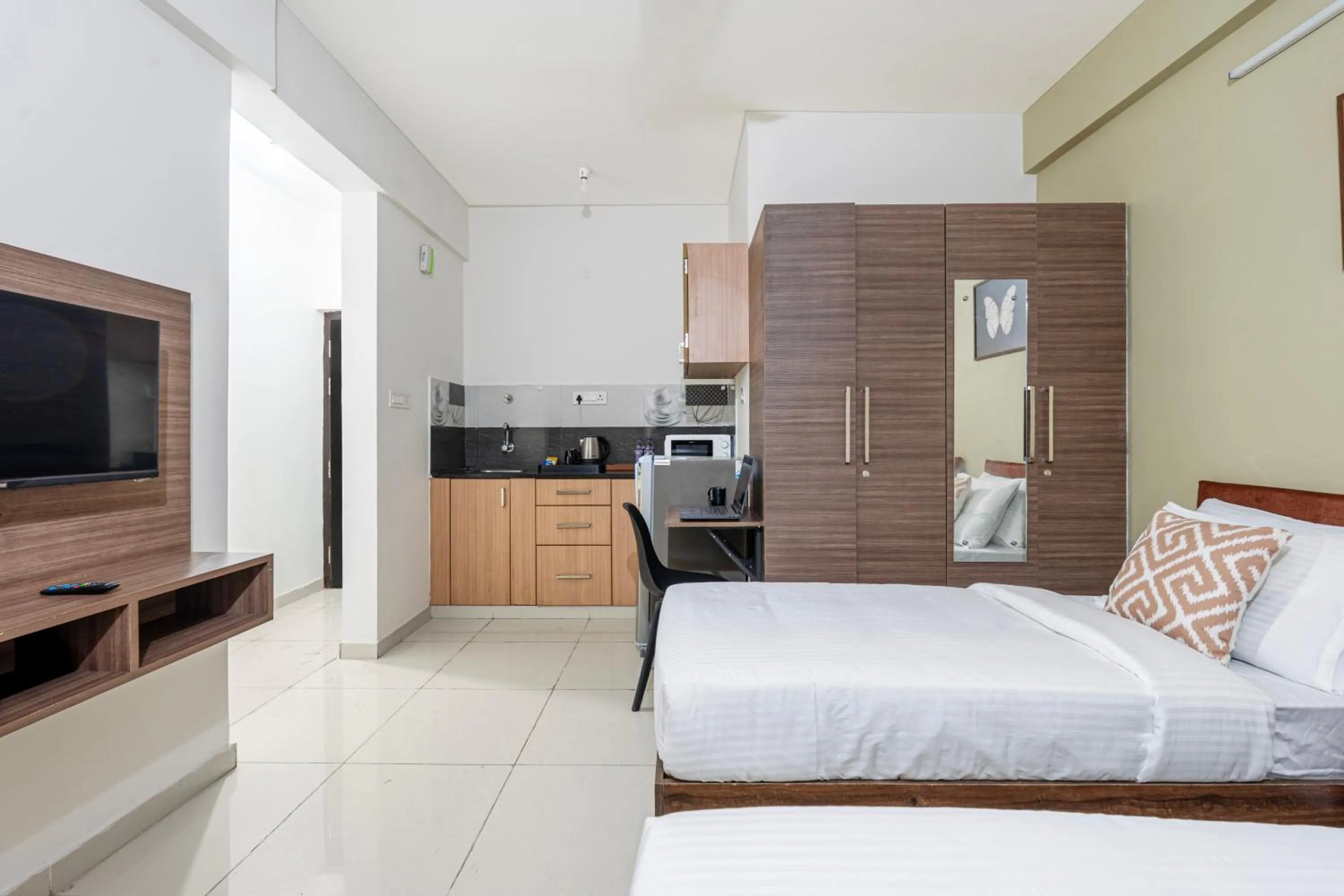 Bed in Wandr Hotel Brookefield, Bangalore