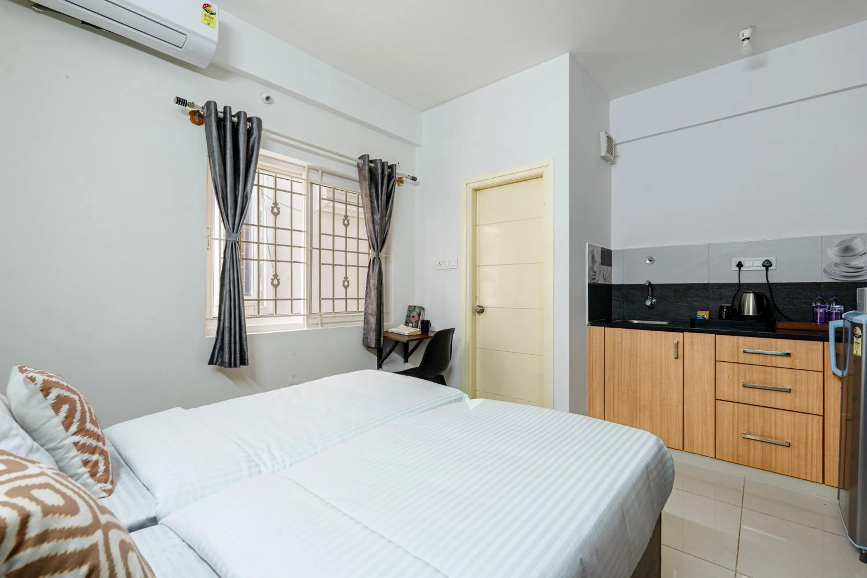 Bed in Wandr Hotel Brookefield, Bangalore