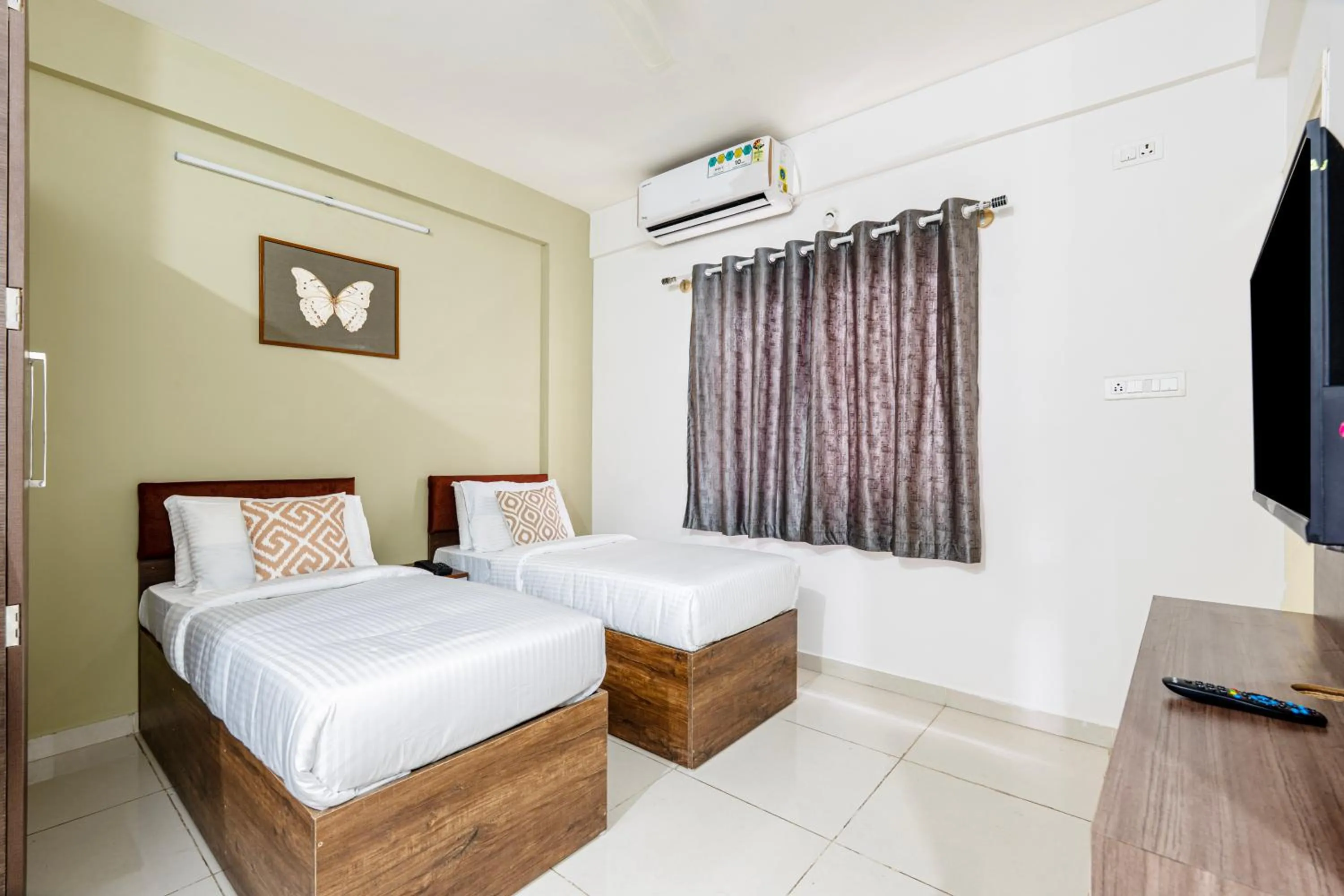Bed in Wandr Hotel Brookefield, Bangalore