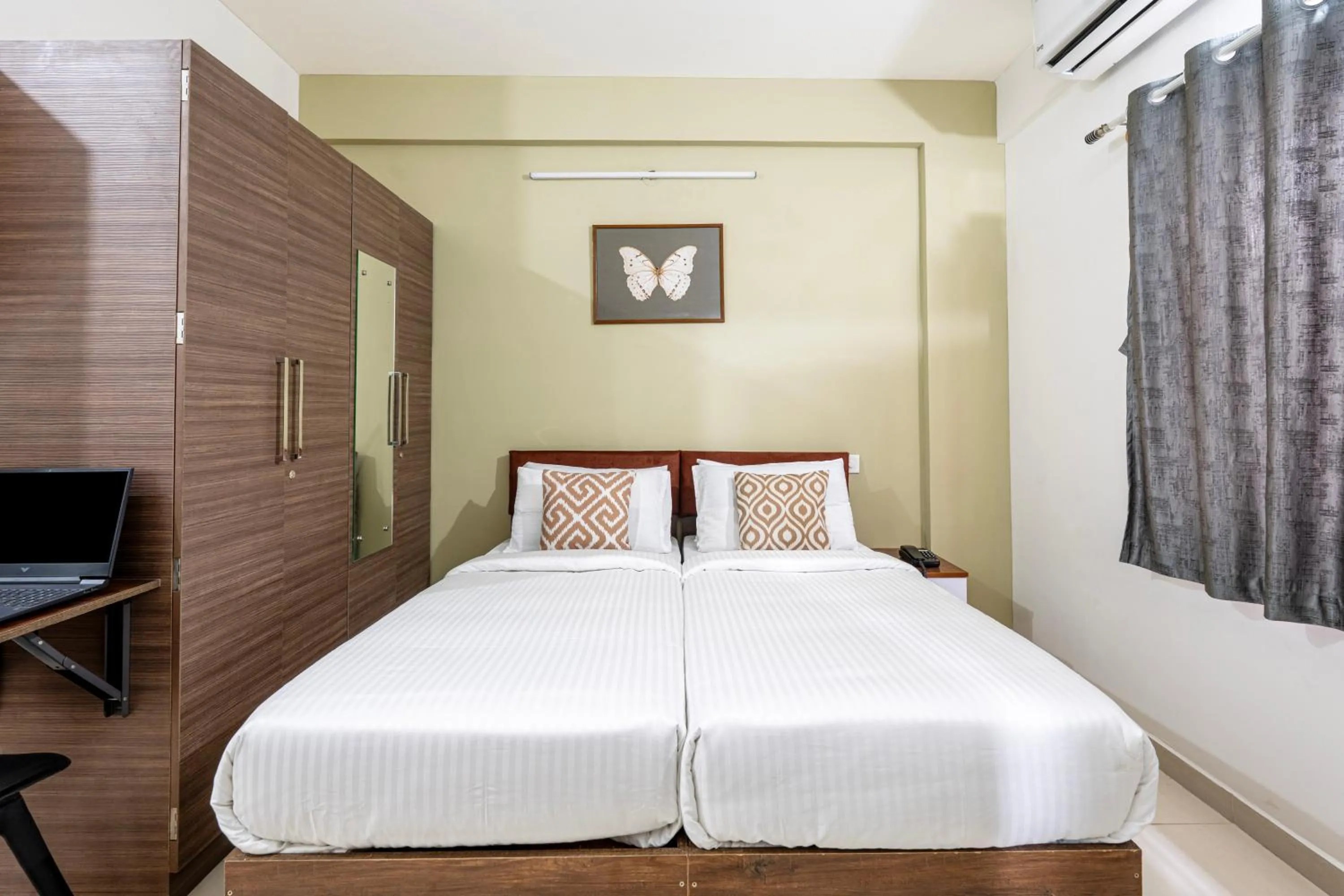 Bed in Wandr Hotel Brookefield, Bangalore