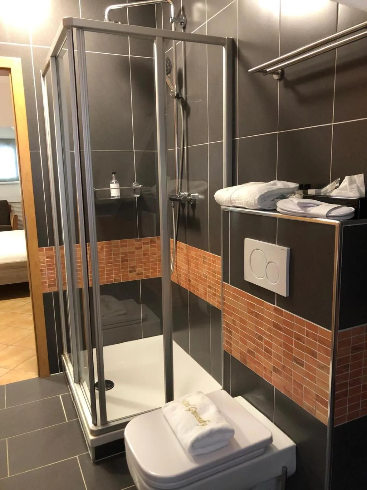 Bathroom in Appart-Hotel Gwendy