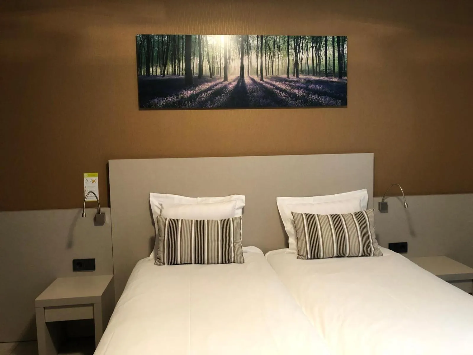 Bedroom, Bed in Appart-Hotel Gwendy